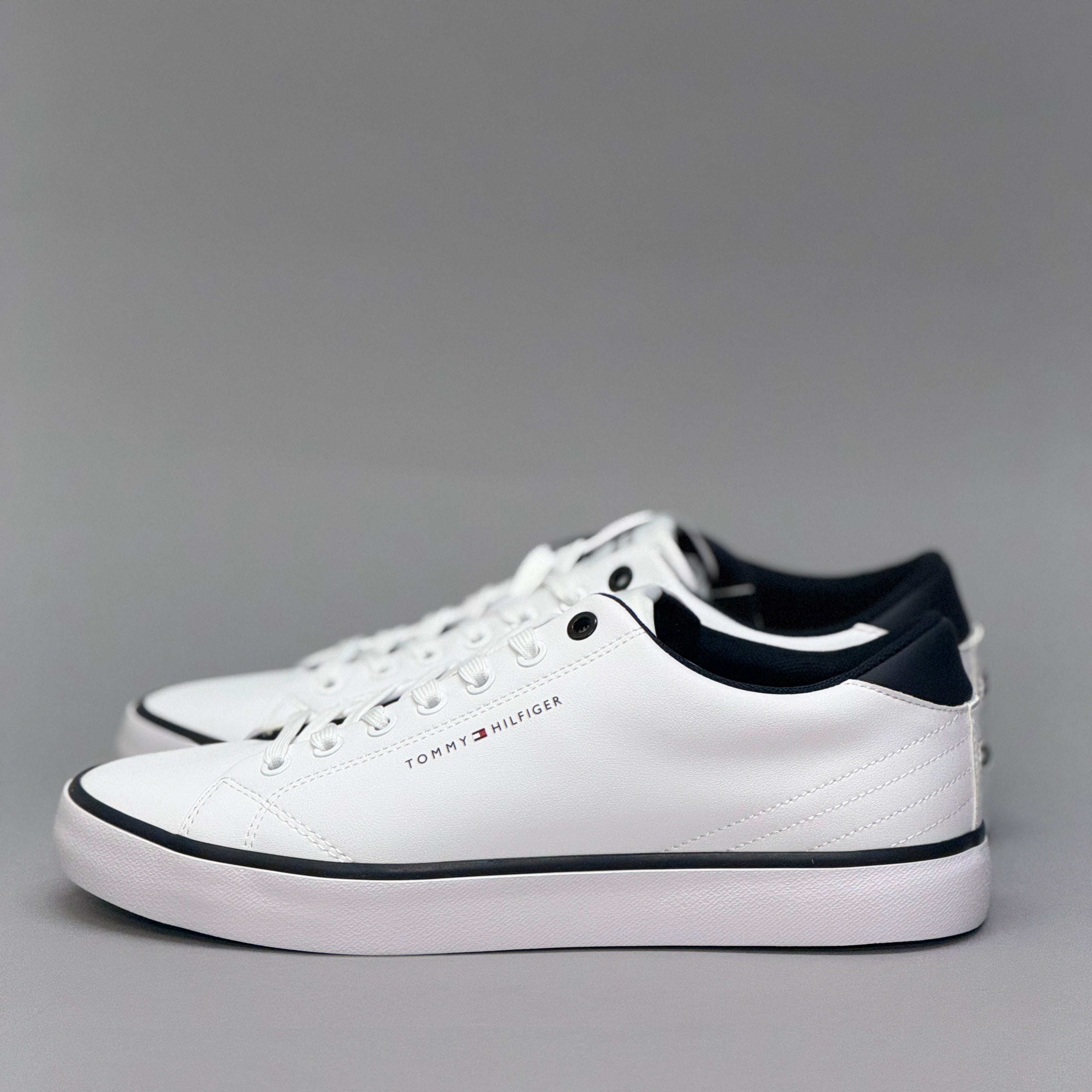 CALZADO HOMBRE TOMMY HILFIGER TH HI VULC CORE LOW LETHER FM0FM05041YBS