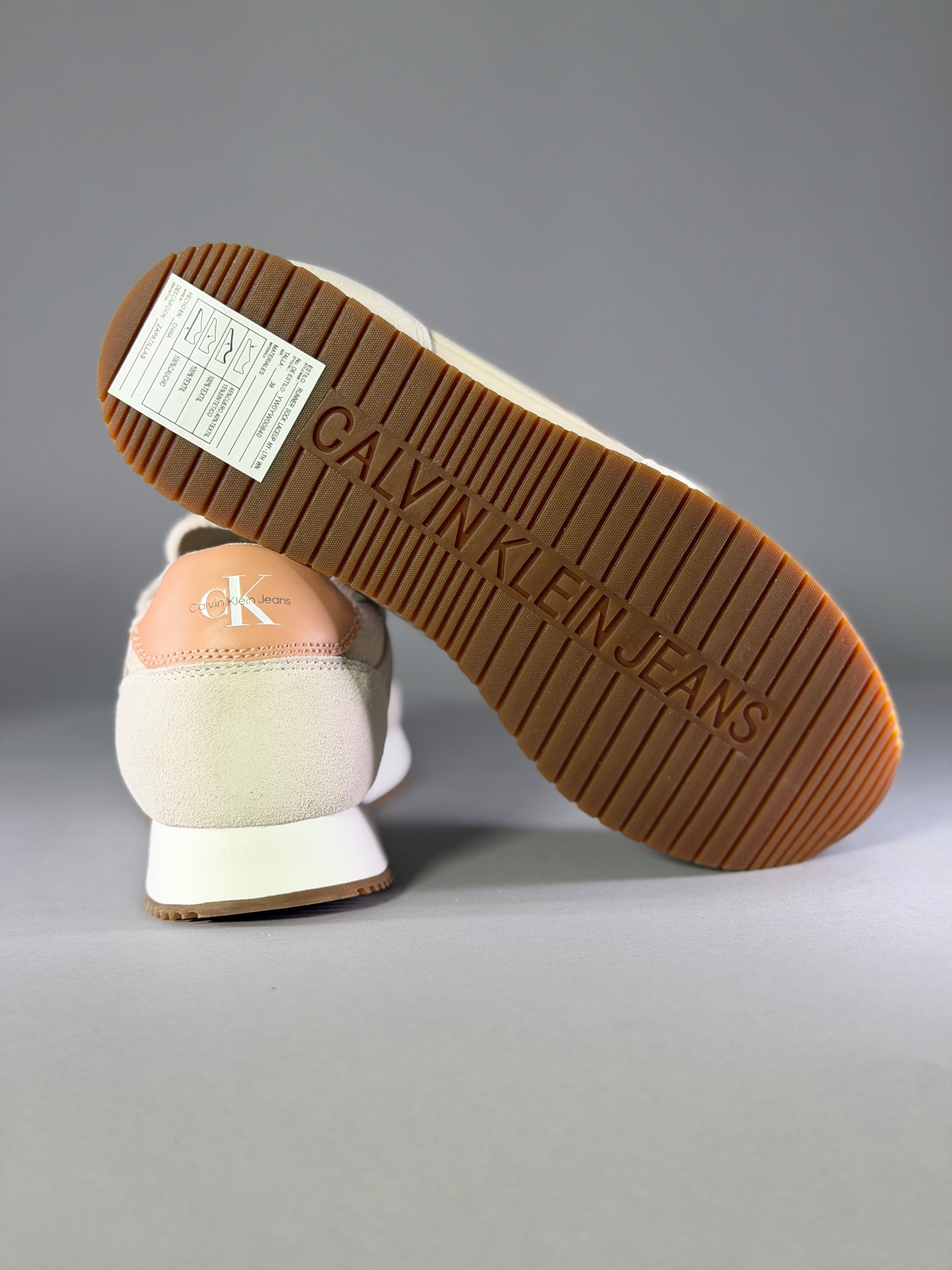 CALZADO MUJER CALVIN KLEIN RUNNER SOCK LACEUP NY LTH WN YW0YW00840-02Z