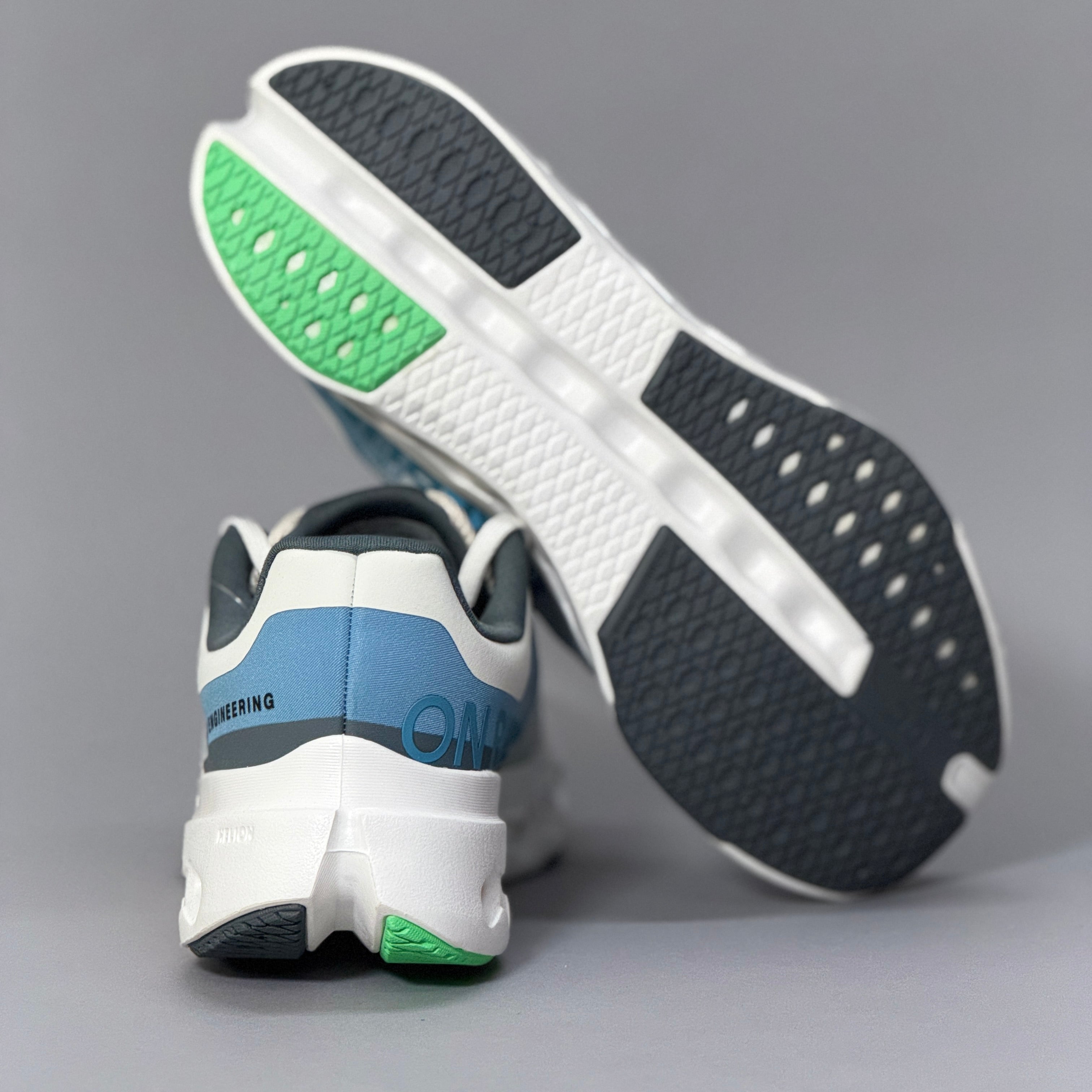 CALZADO ON RUNNING MUJER CLOUDSURFER NEXT 3WE30051025