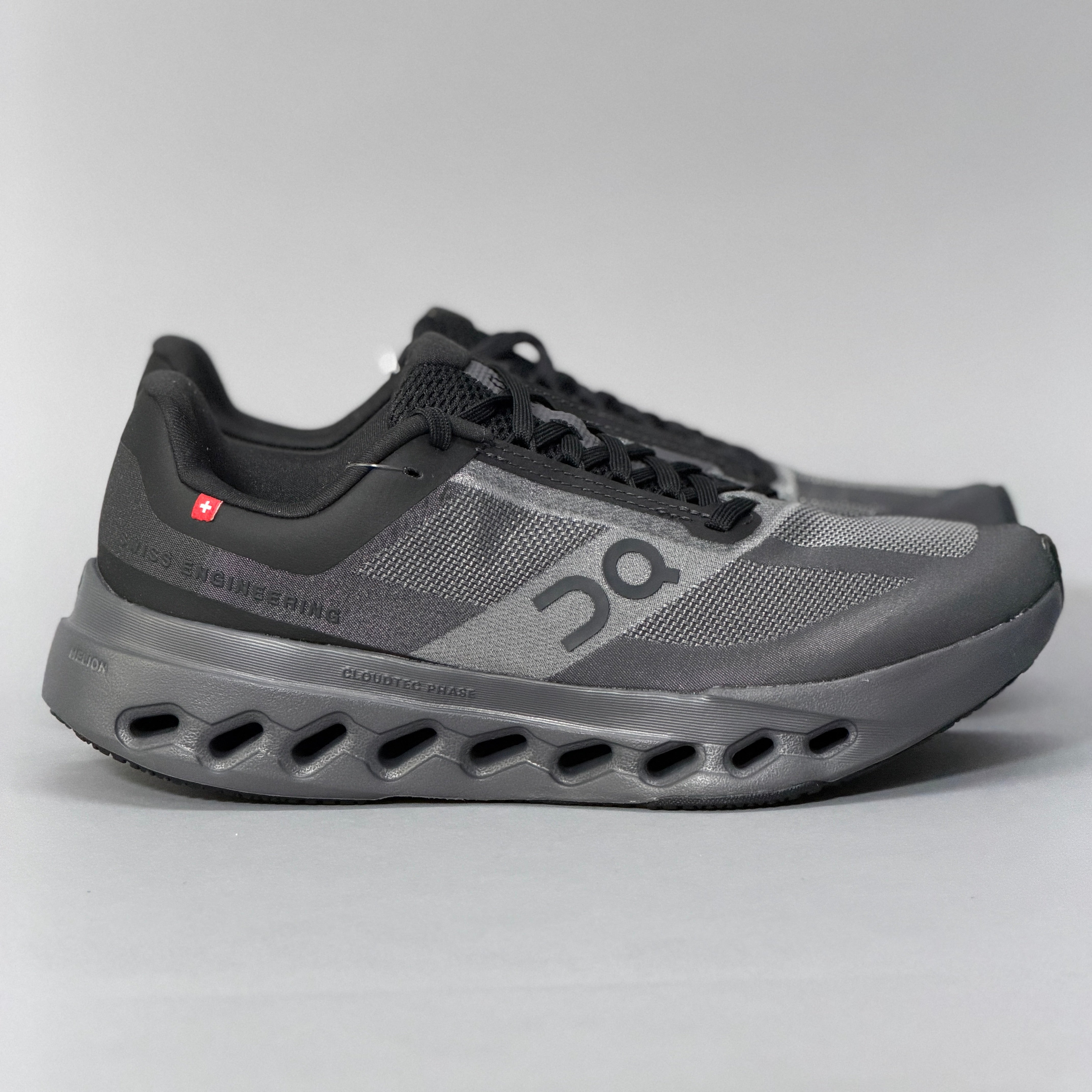 CALZADO ON RUNNING MUJER CLOUDSURFER NEXT 3WE30050106