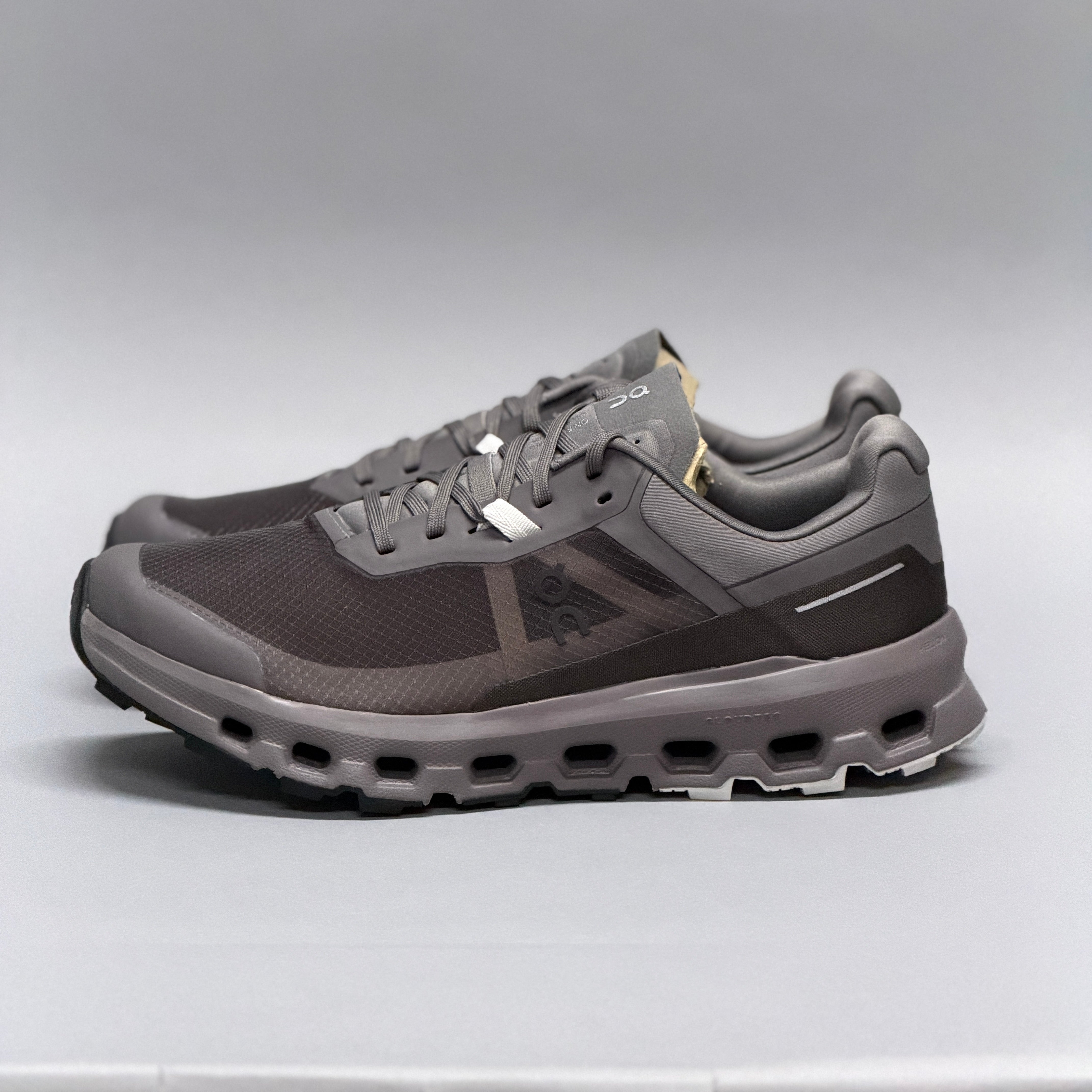 CALZADO HOMBRE ON RUNNING CLOUDVISTA 2 3ME30113433