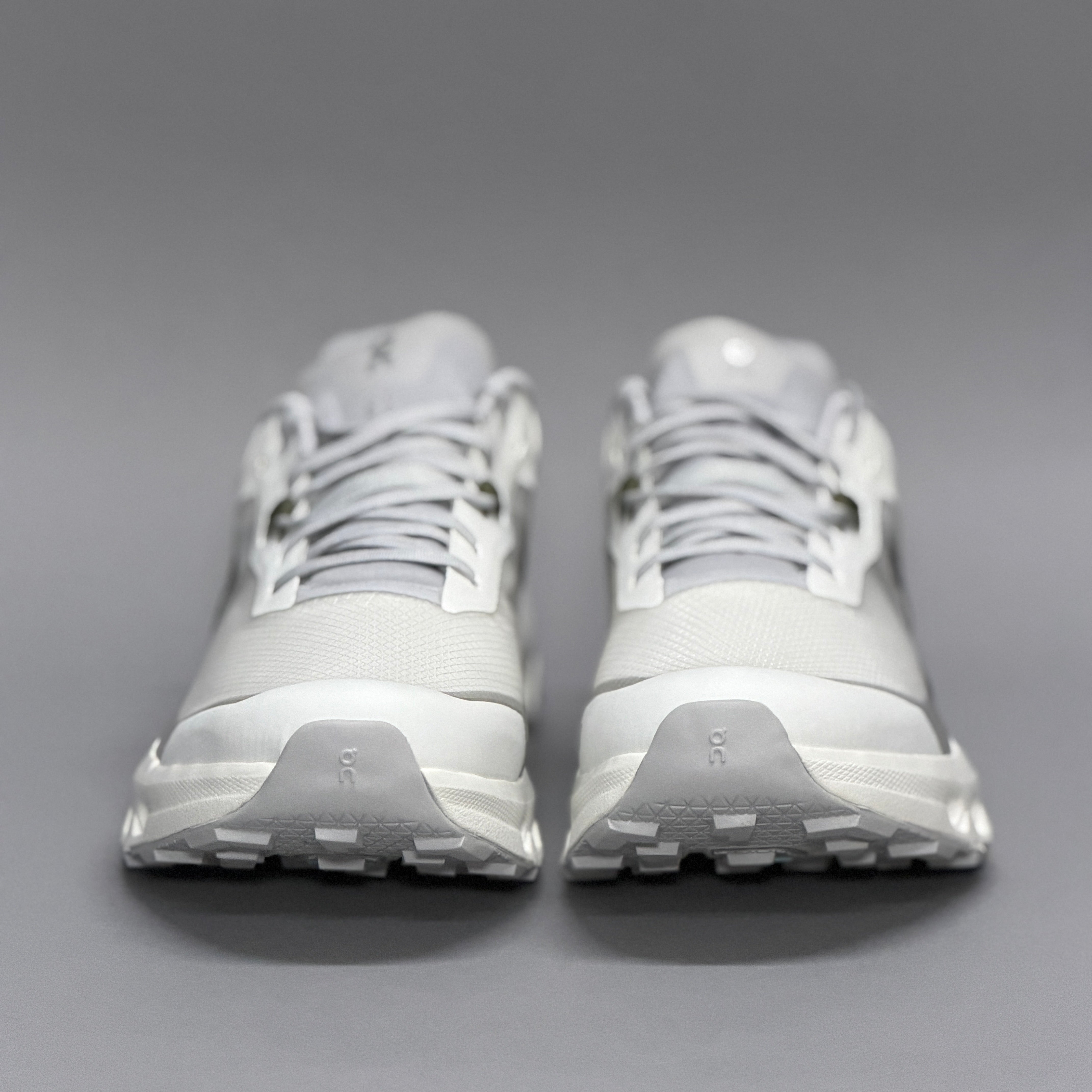 CALZADO HOMBRE ON RUNNING CLOUDVISTA 2 3ME30113427