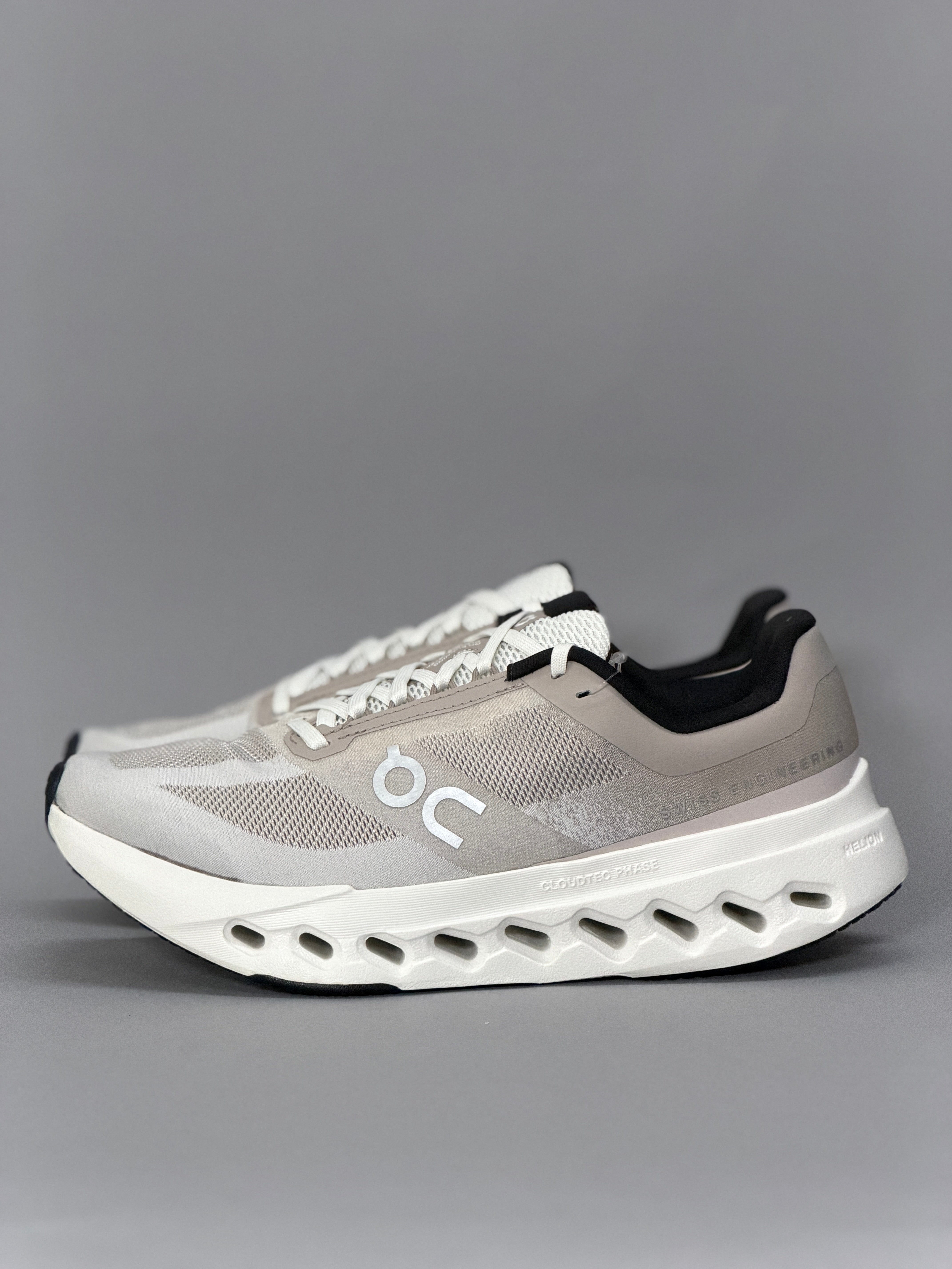 CALZADO ON RUNNING MUJER CLOUDSURFER NEXT 3WE30053213