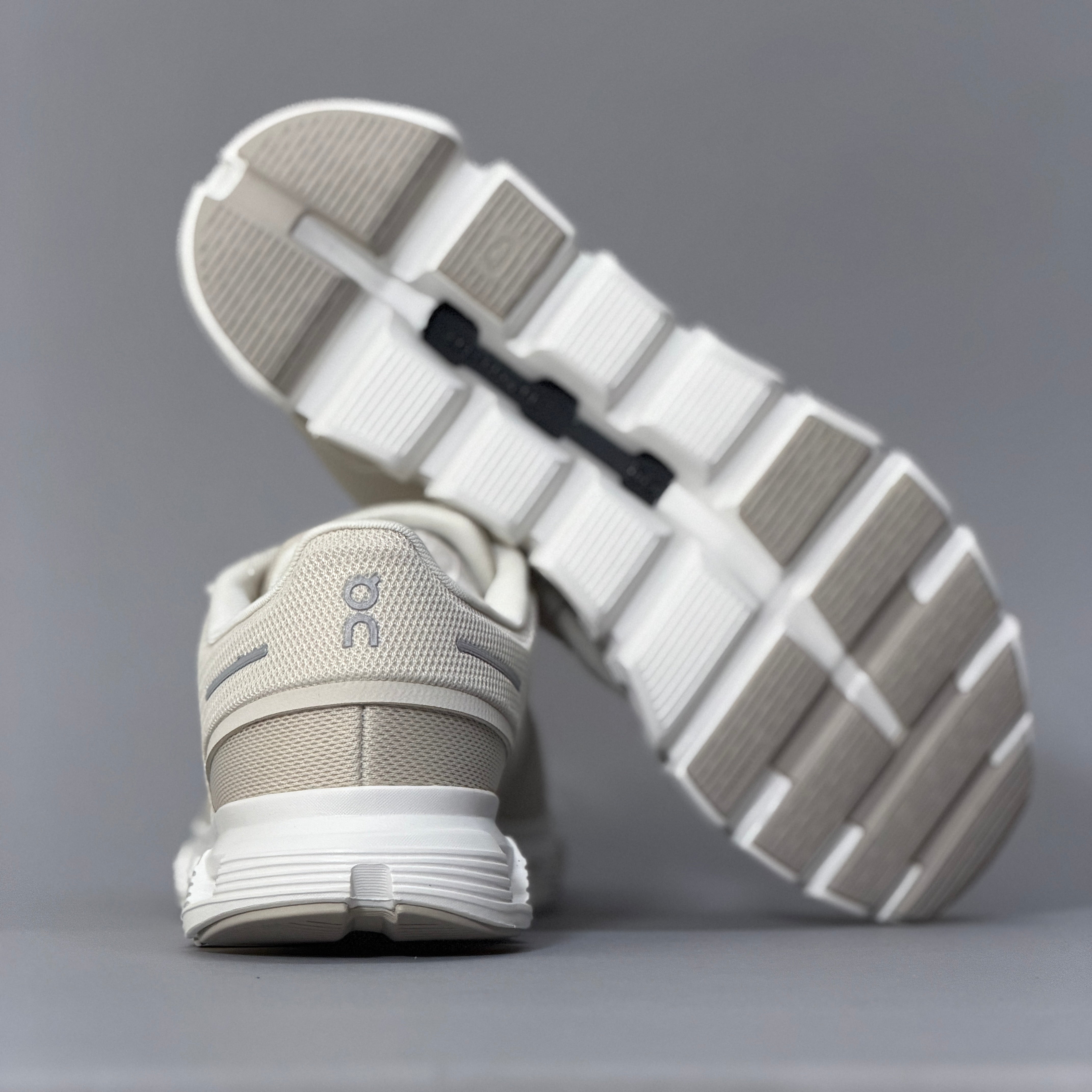 CALZADO ON RUNNING MUJER CLOUD 6 3WF10060755