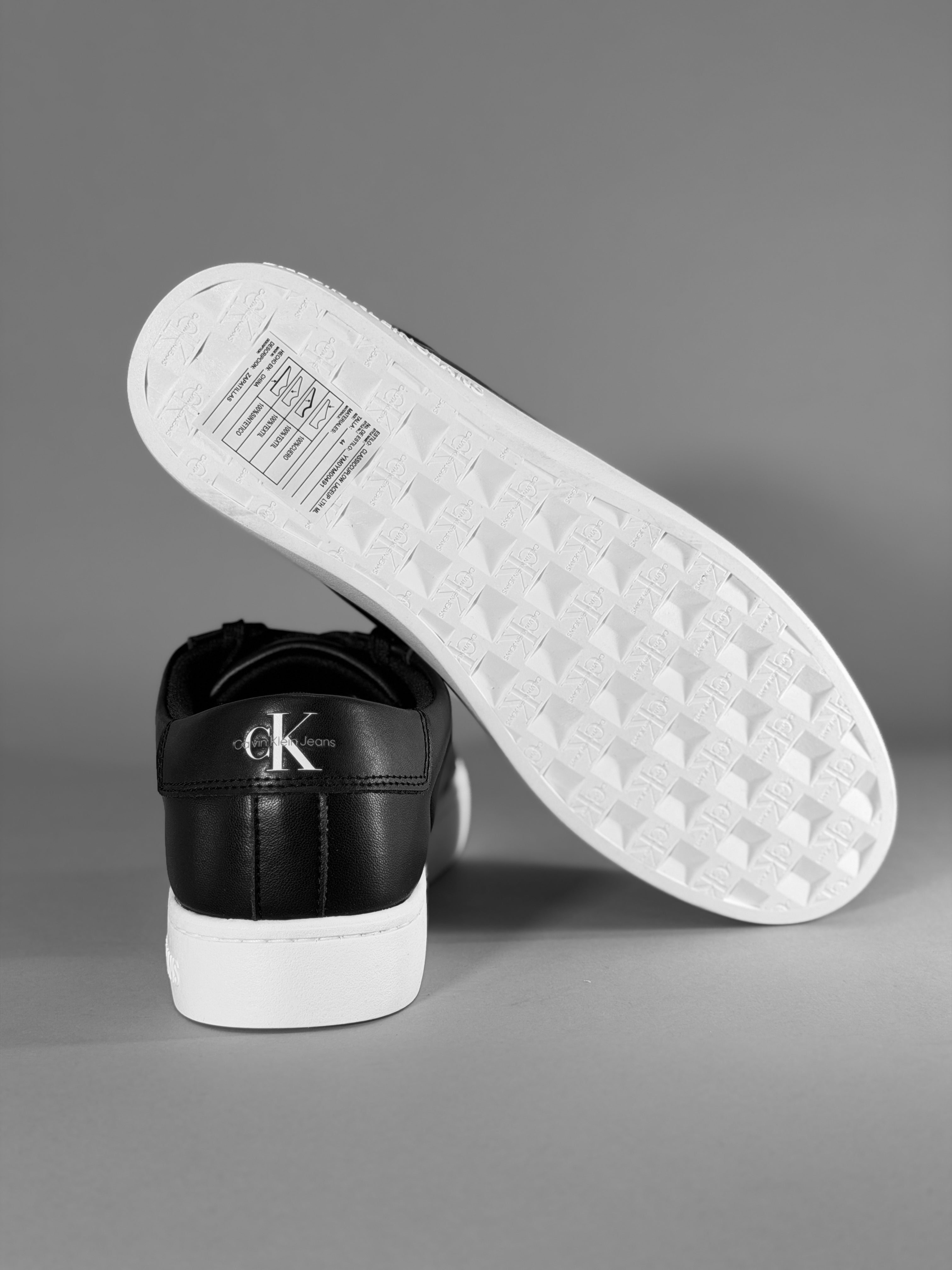CALZADO HOMBRE CALVIN KLEIN CLASSIC CUP LOW LACEUP LTH ML YM0YM00491-BDS