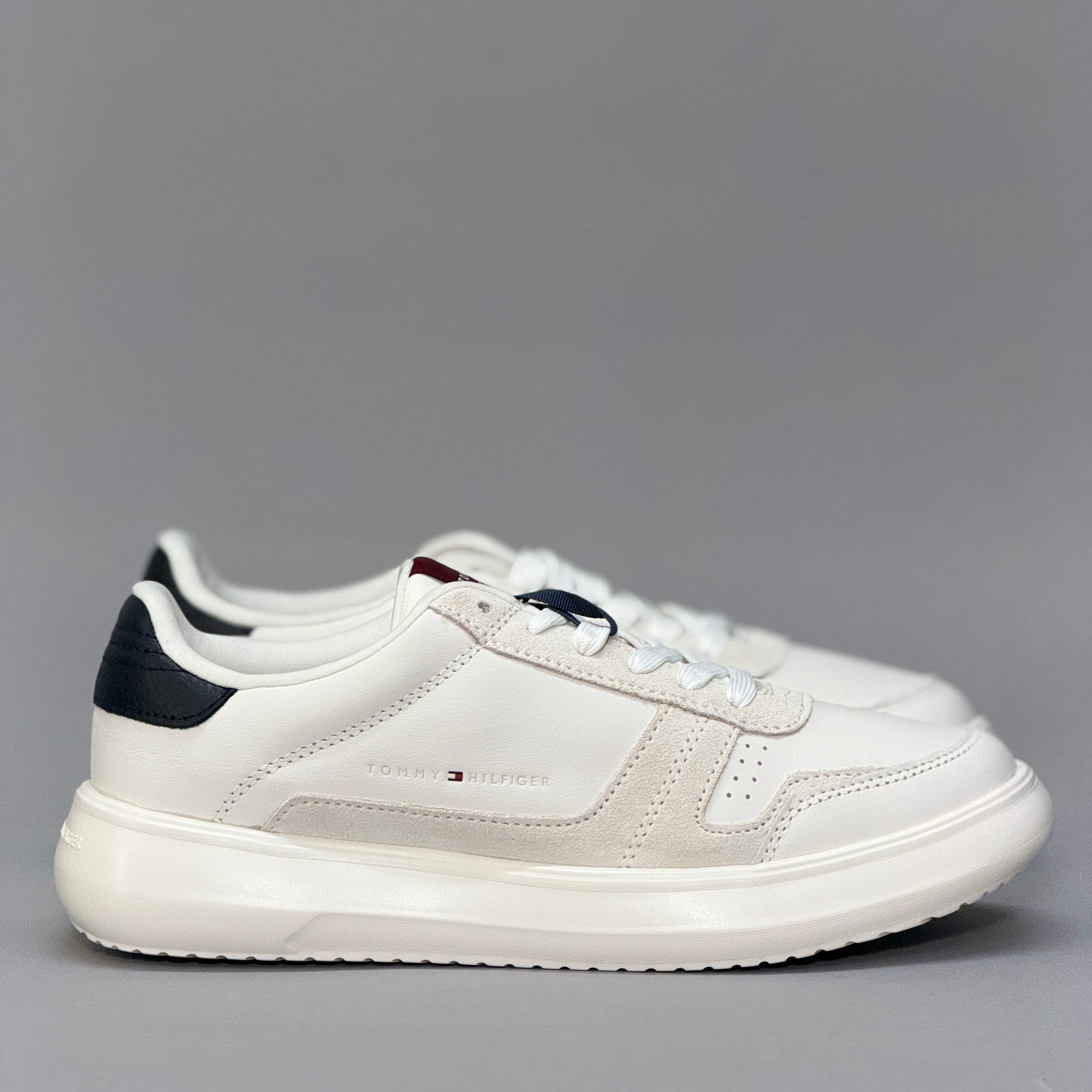CALZADO HOMBRE TOMMY HILFIGER MODERN LIGHTCUP LTH WL FM0FM05636YBL