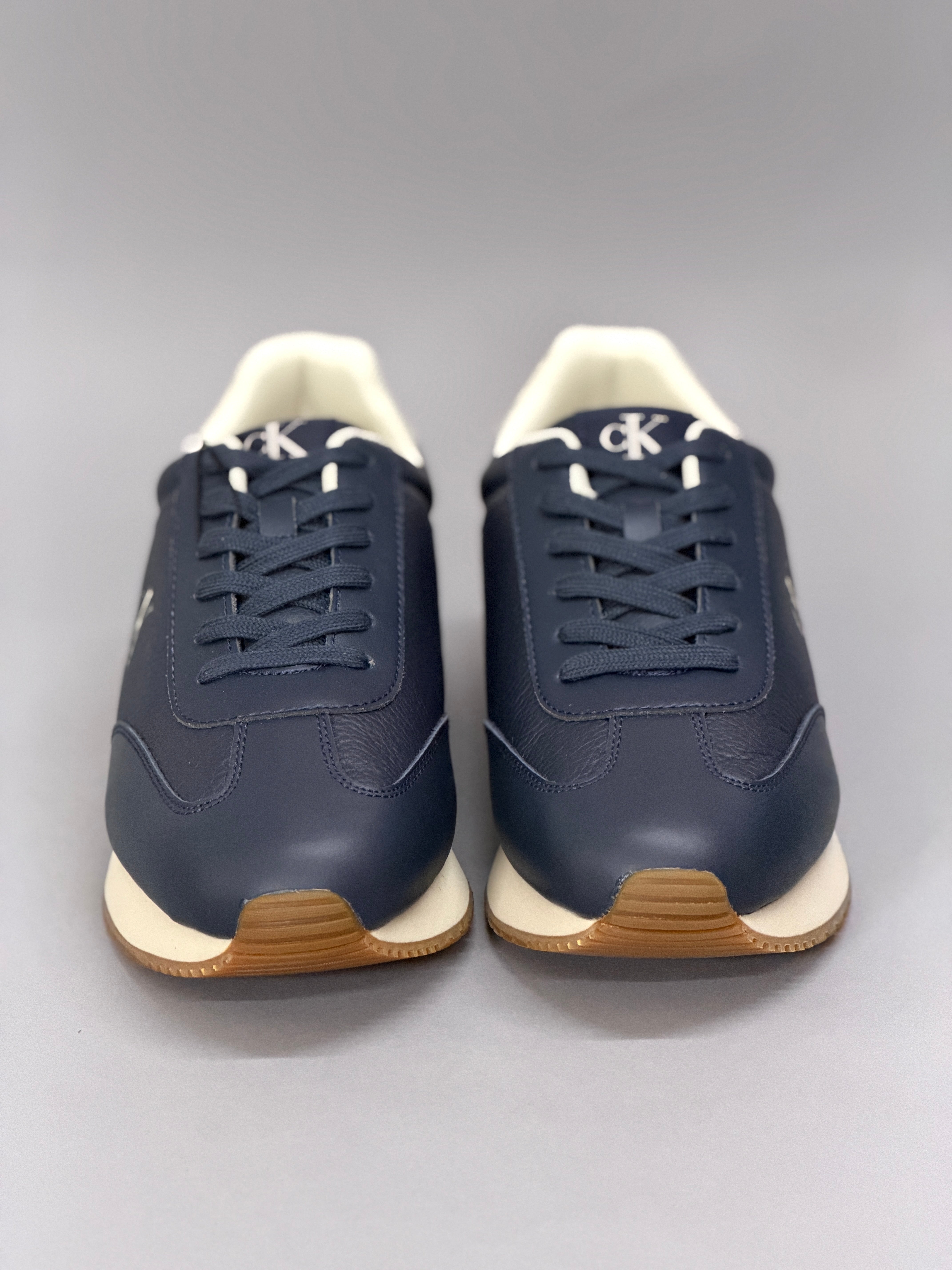 CALVIN KLEIN YM0YM011870G1 RUNNER LACEUP TC HOMBRE