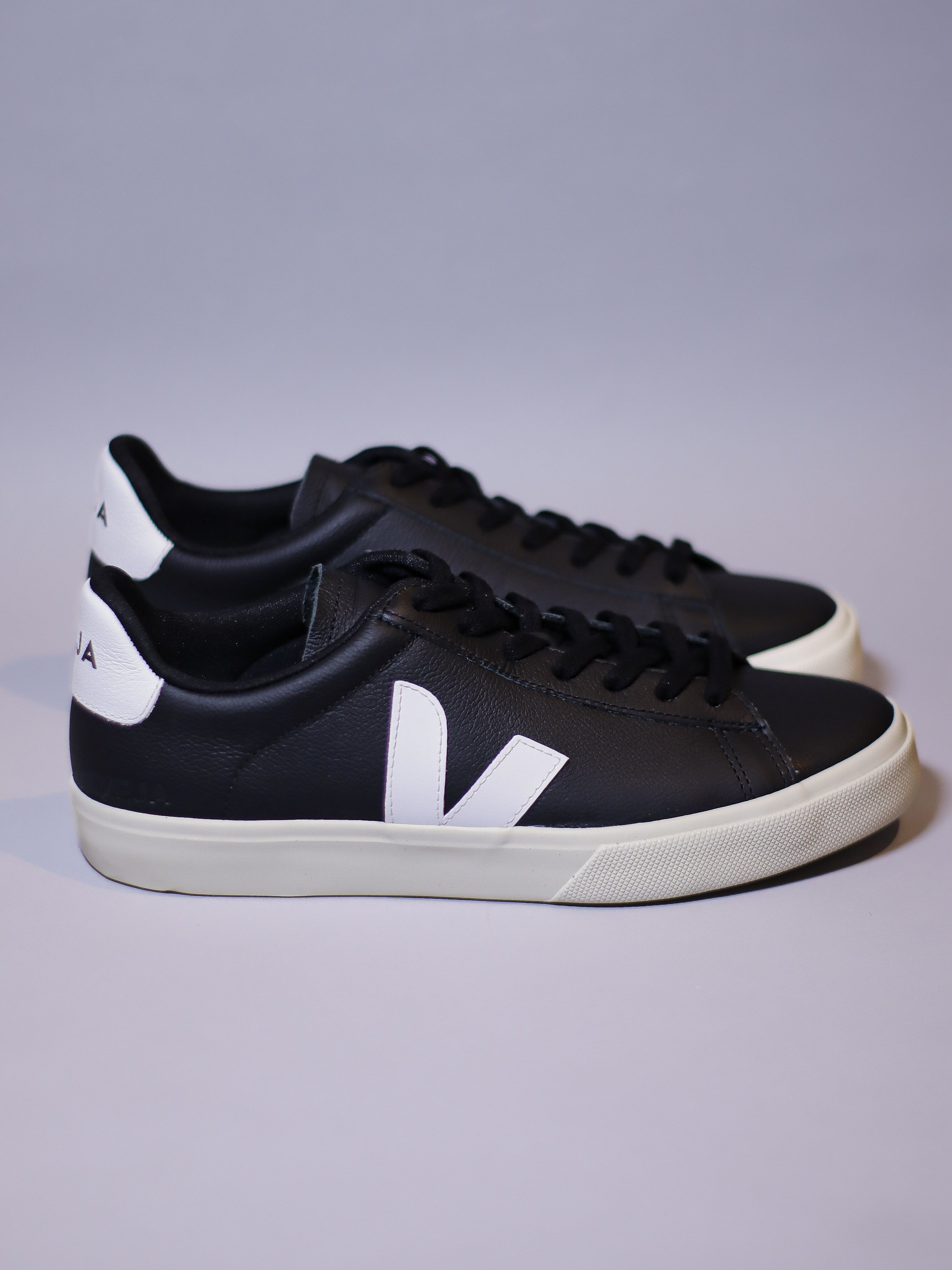 Calzado VEJA CAMPO LEATHER BLACK WHITE
