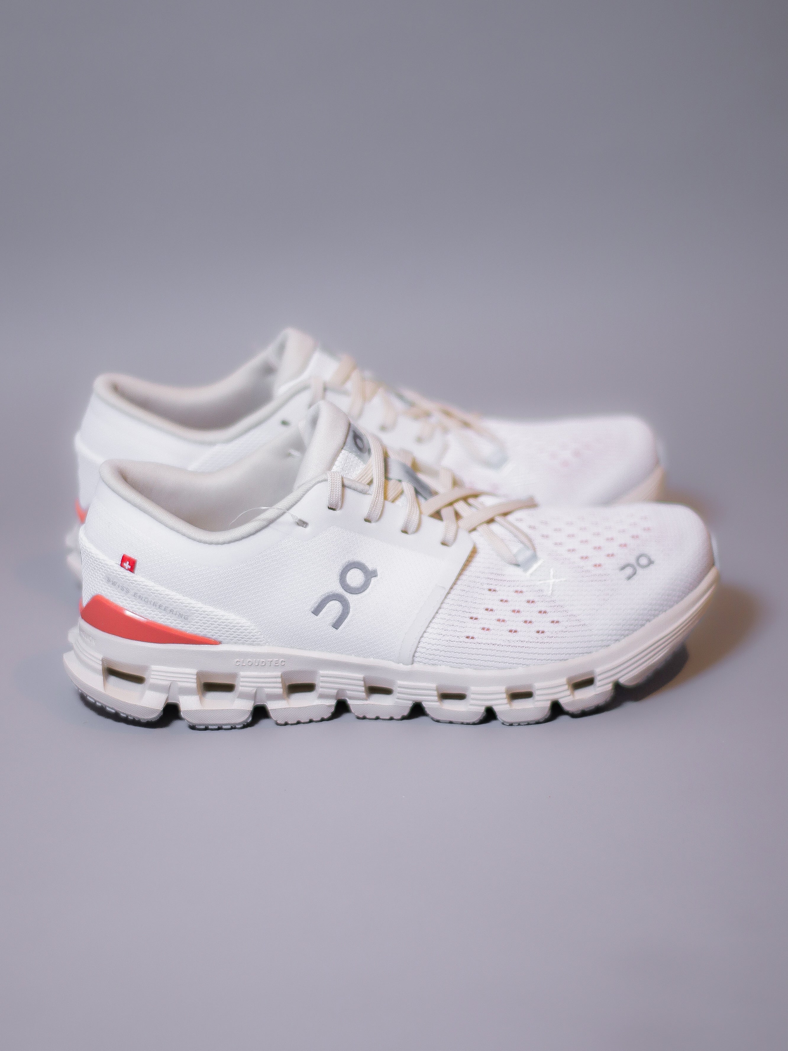 On Running Cloud X 4  Mujer
