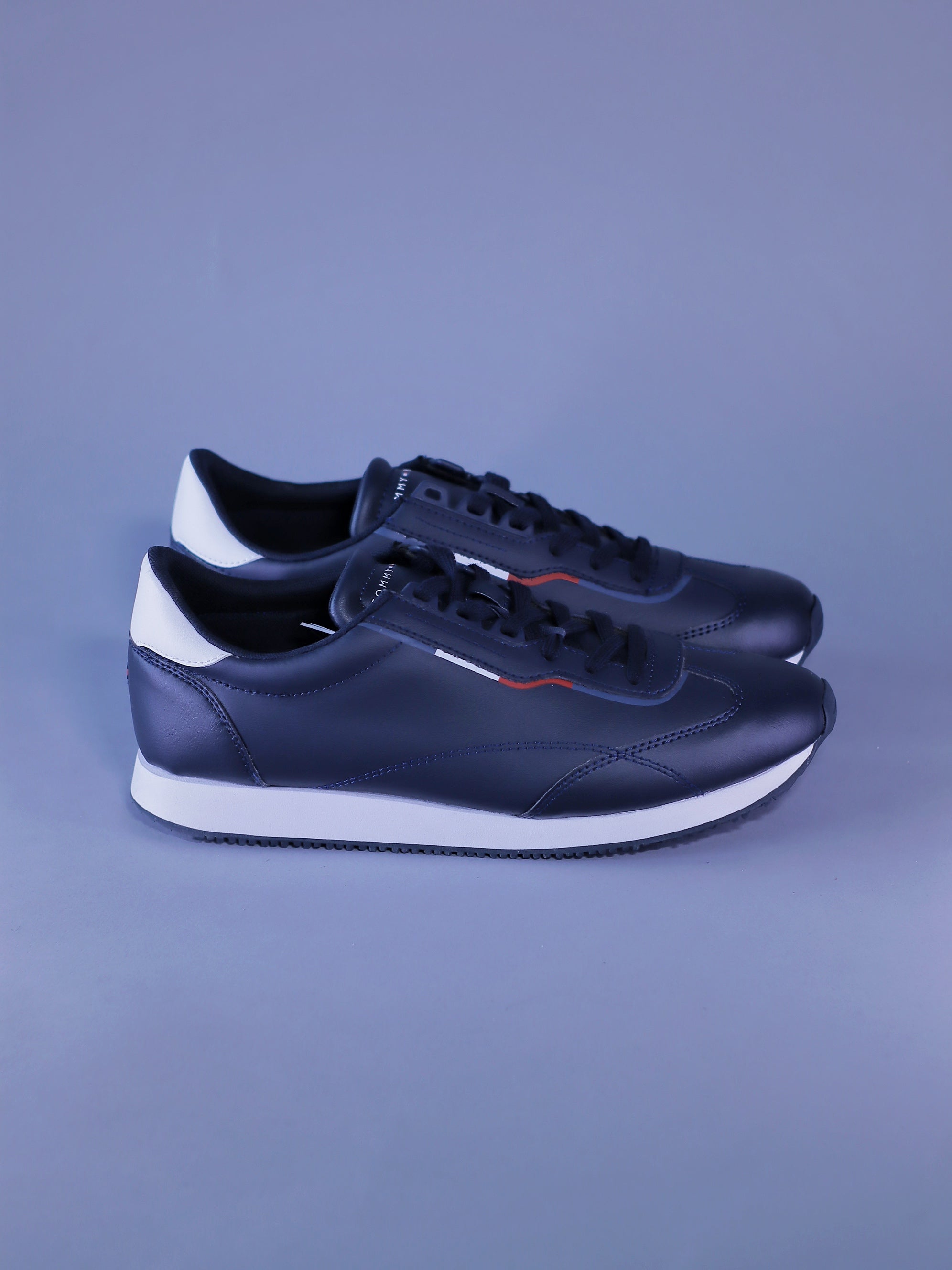 TENIS TOMMY HILFIGER RUNNER LO LEATHER DETAIL