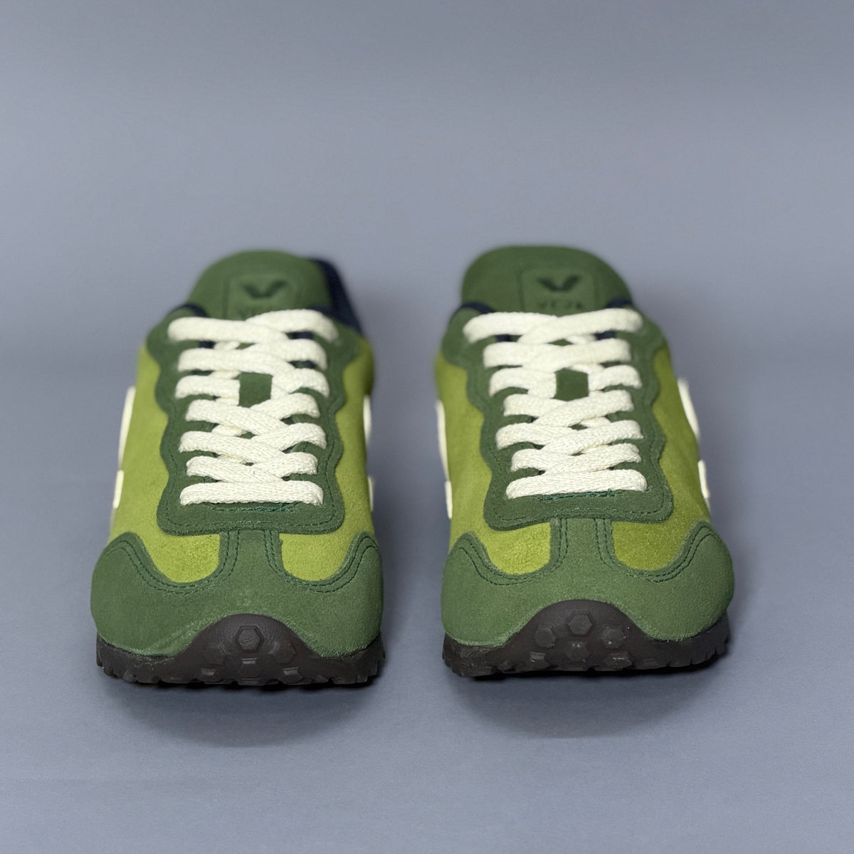 CALZADO MUJER VEJA GT SUEDE DETOX_CALCAIRE AI0321658A