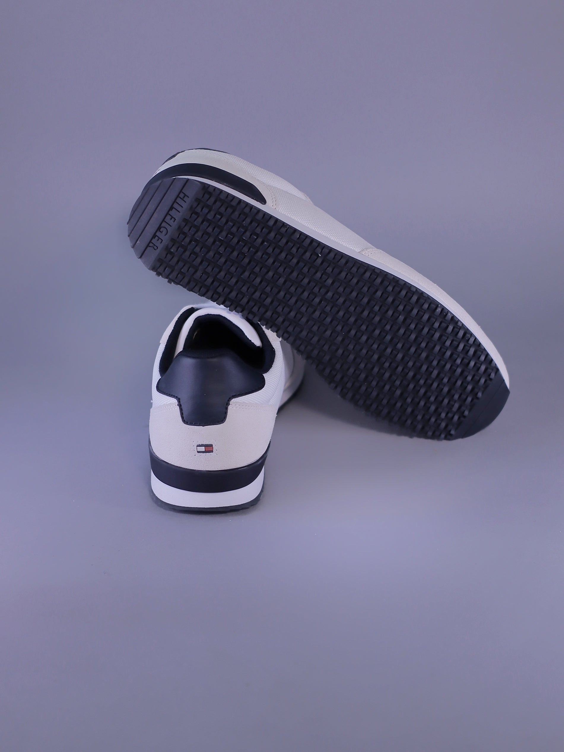 TENIS TOMMY HILFIGER ICONIC MATERIAL MIX RUNNER