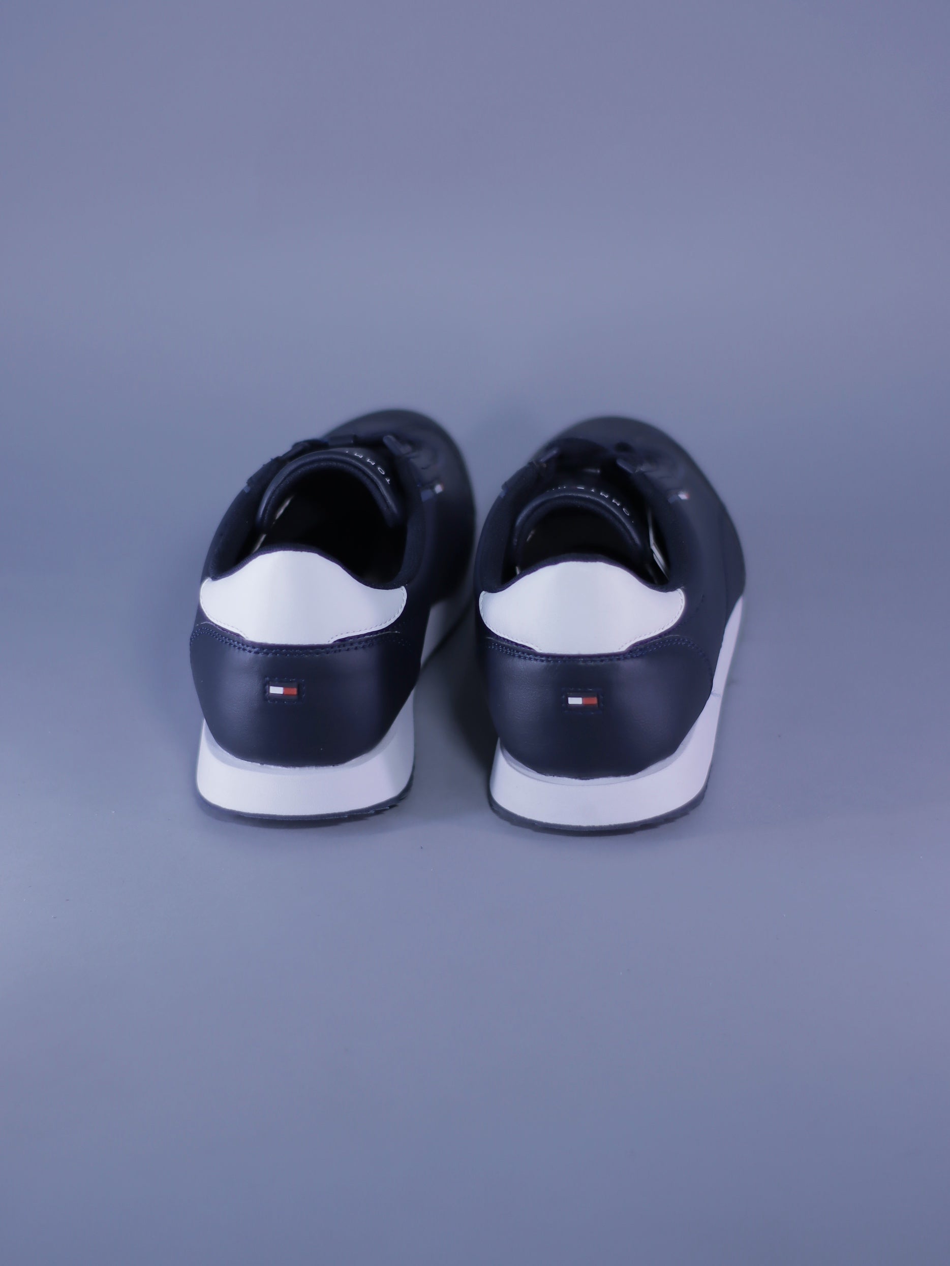 TENIS TOMMY HILFIGER RUNNER LO LEATHER DETAIL
