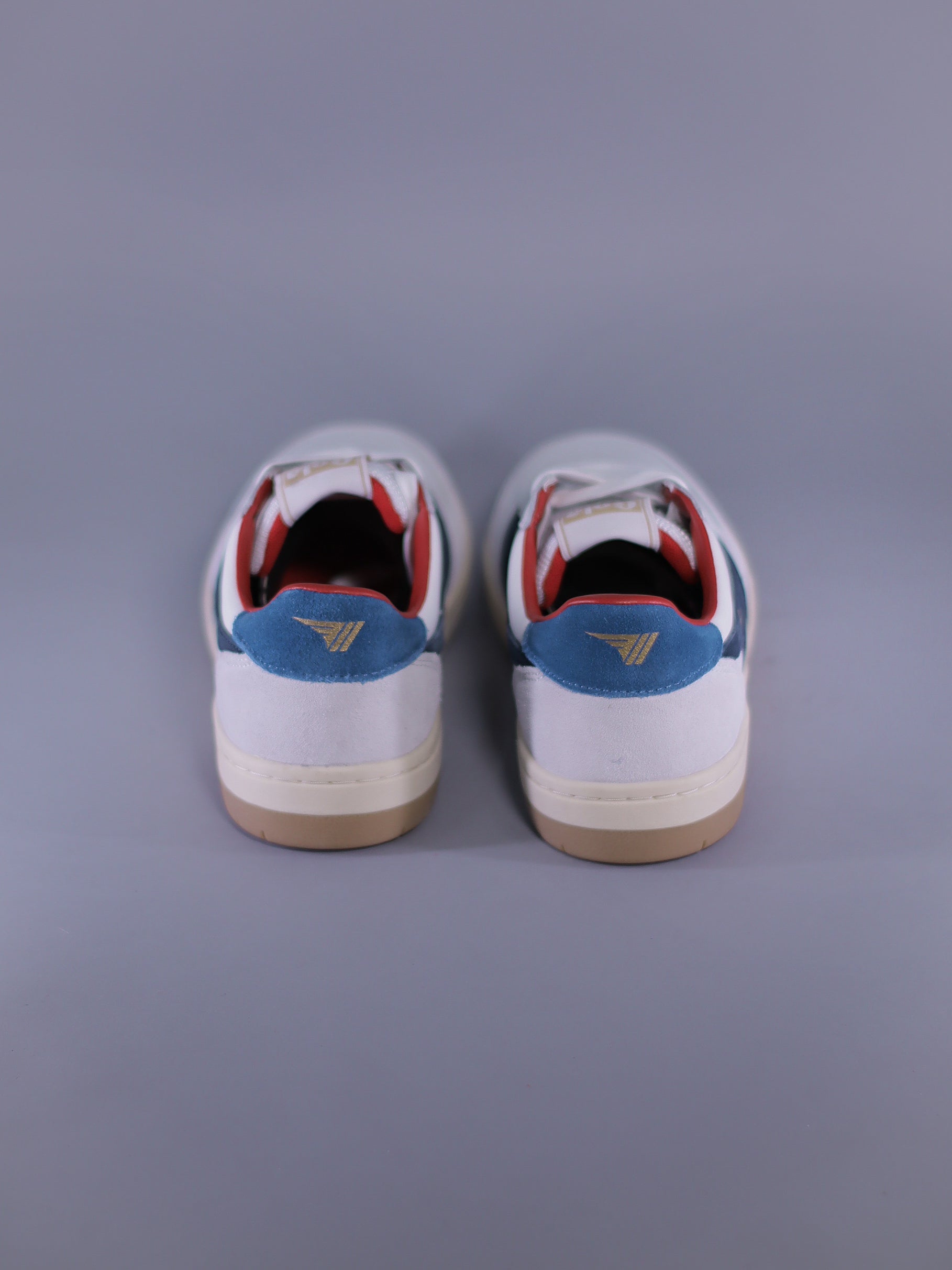 TENIS GOLA HAWK