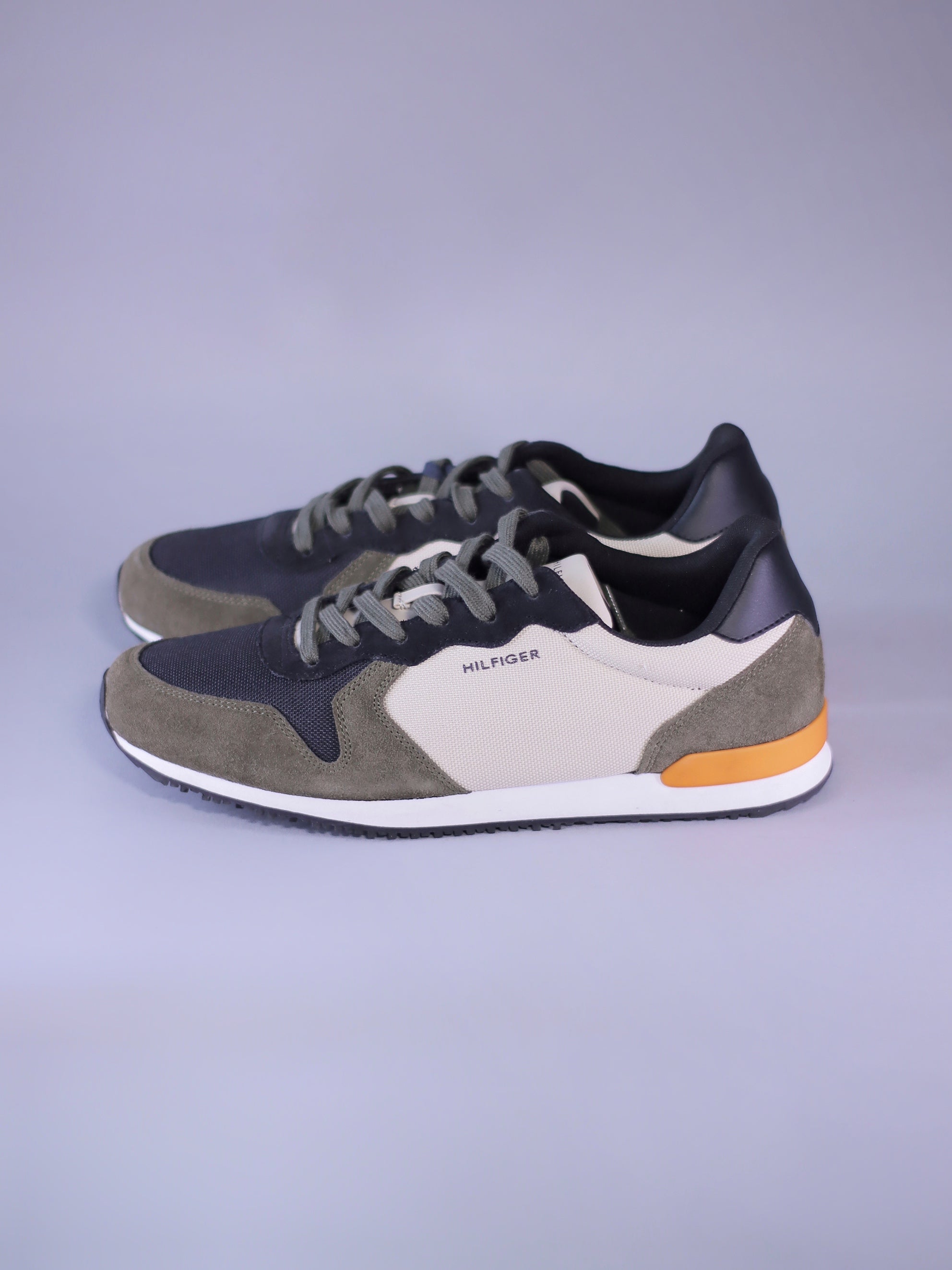 TENIS TOMMY HILFIGER ICONIC MATERIAL MIX RUNNER
