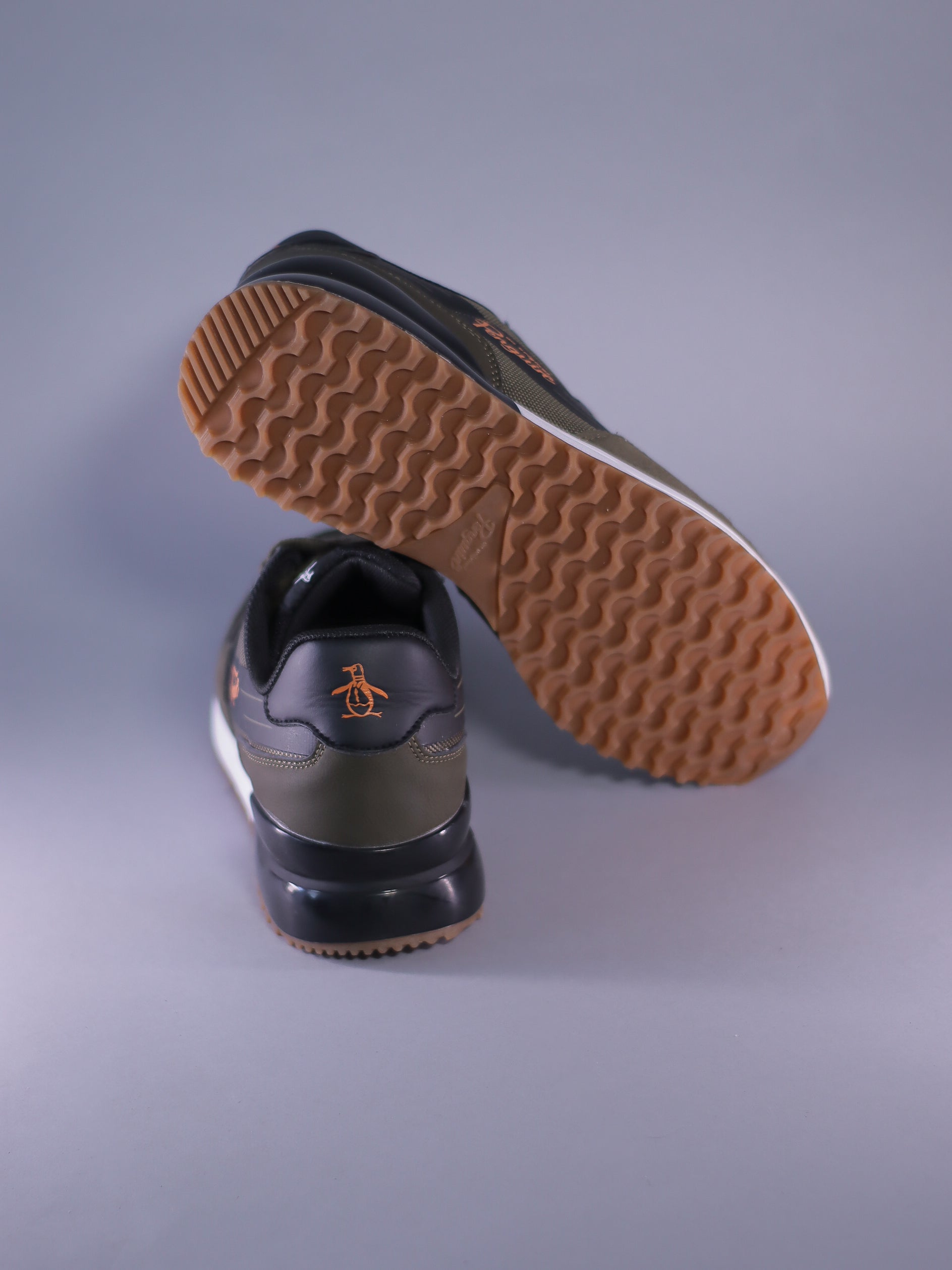 TENIS ORIGINAL PENGUIN AIDEN OLIVE