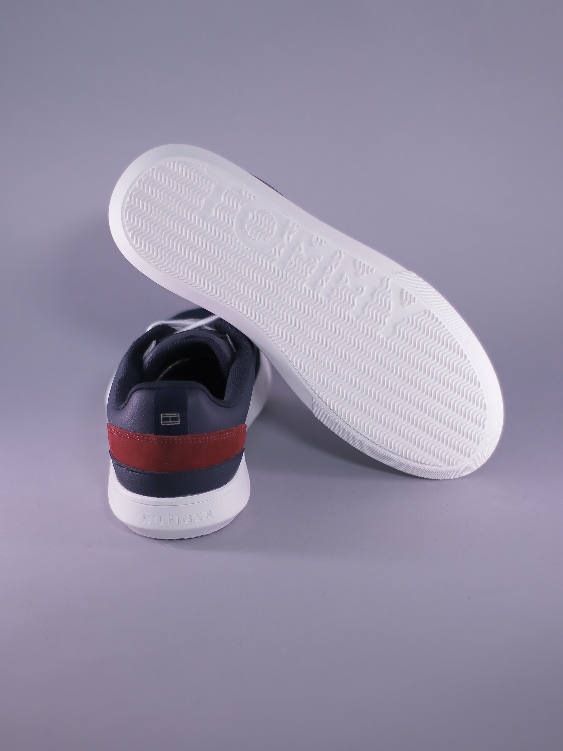 TOMMY HILFIGER CORPORATE SEASONAL CUP LEATHER