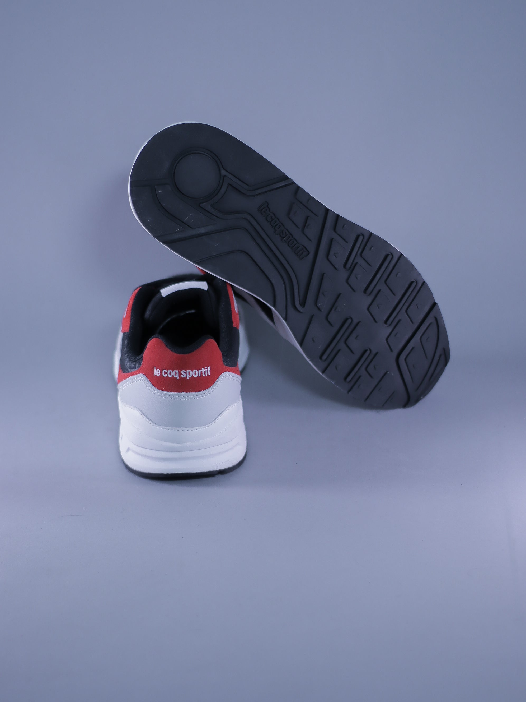 LE COQ SPORTIF LCS R800