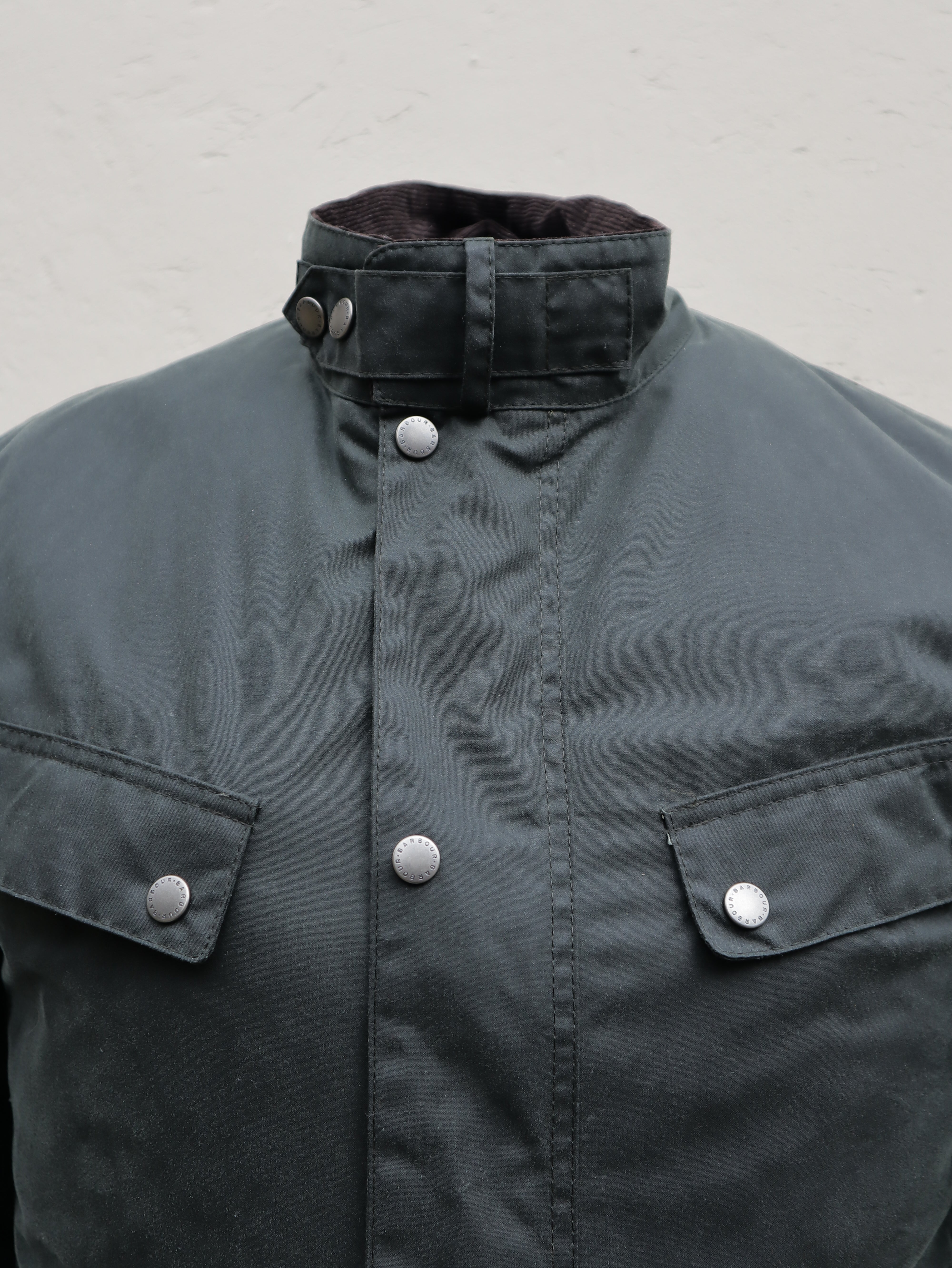 Chaqueta Barbour International Duke Wax Jacket