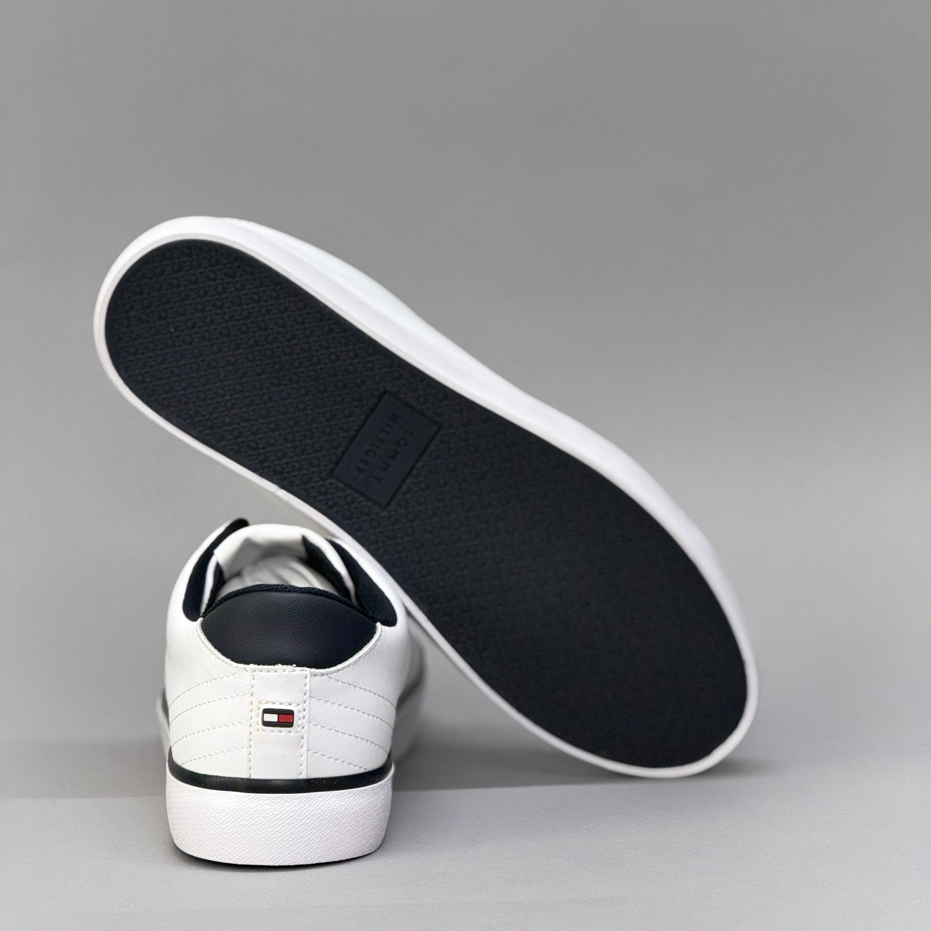 CALZADO HOMBRE TOMMY HILFIGER TH HI VULC CORE LOW LETHER FM0FM05041YBS