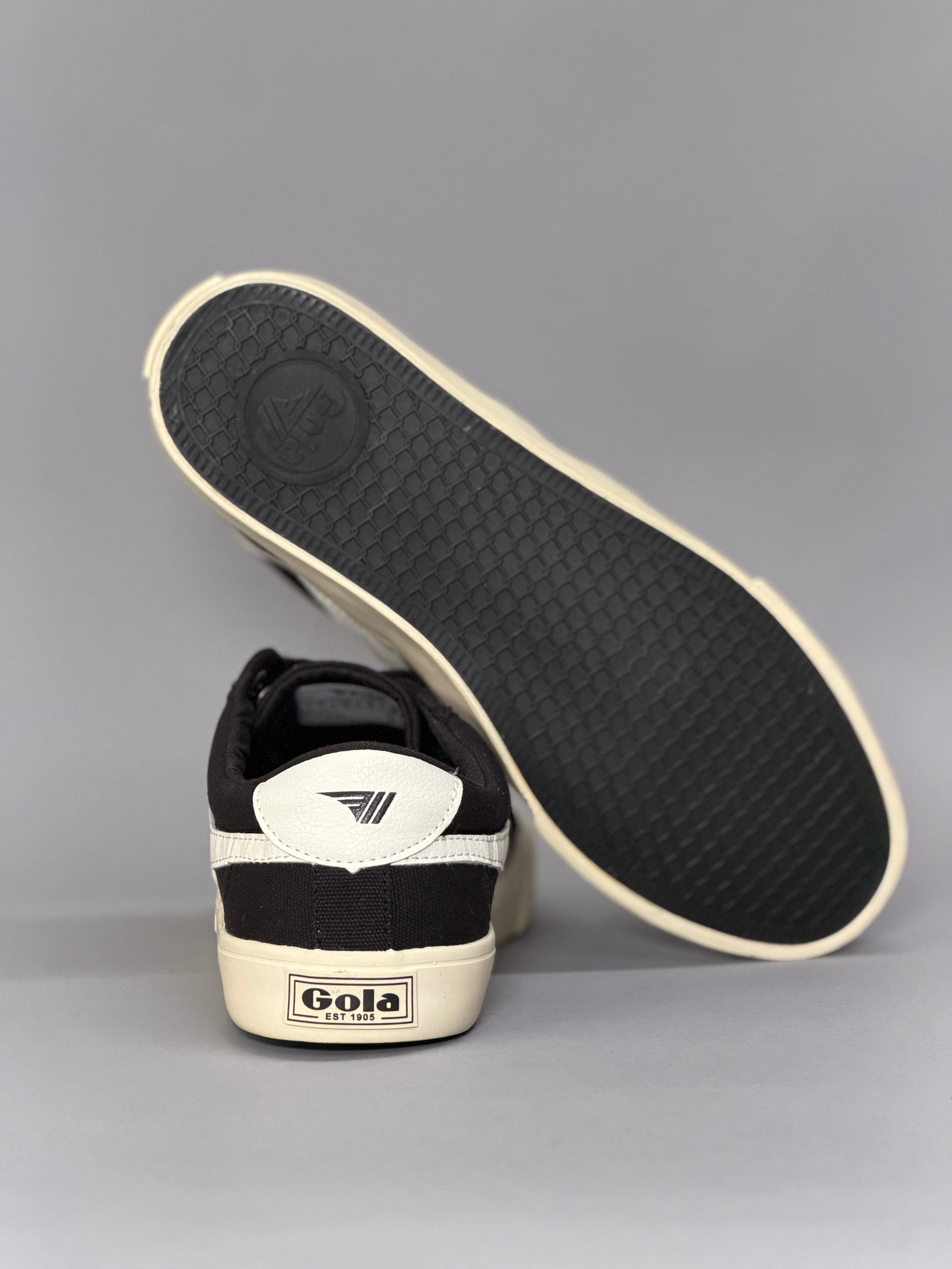 TENIS GOLA VARSITY CMA331BW HOMBRE