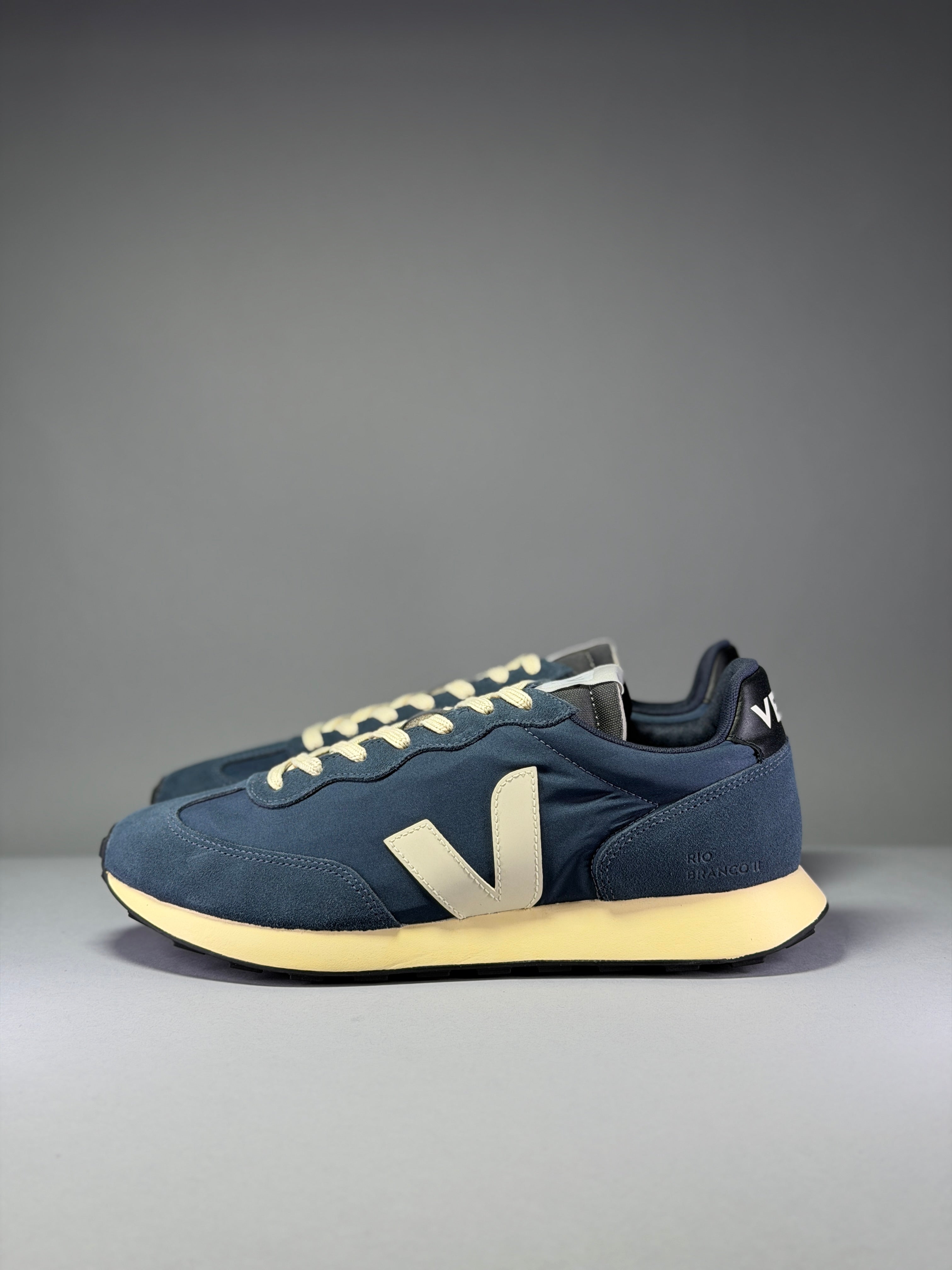 CALZADO HOMBRE VEJA RIO BRANCO II LITE NOLYN RW3421572B