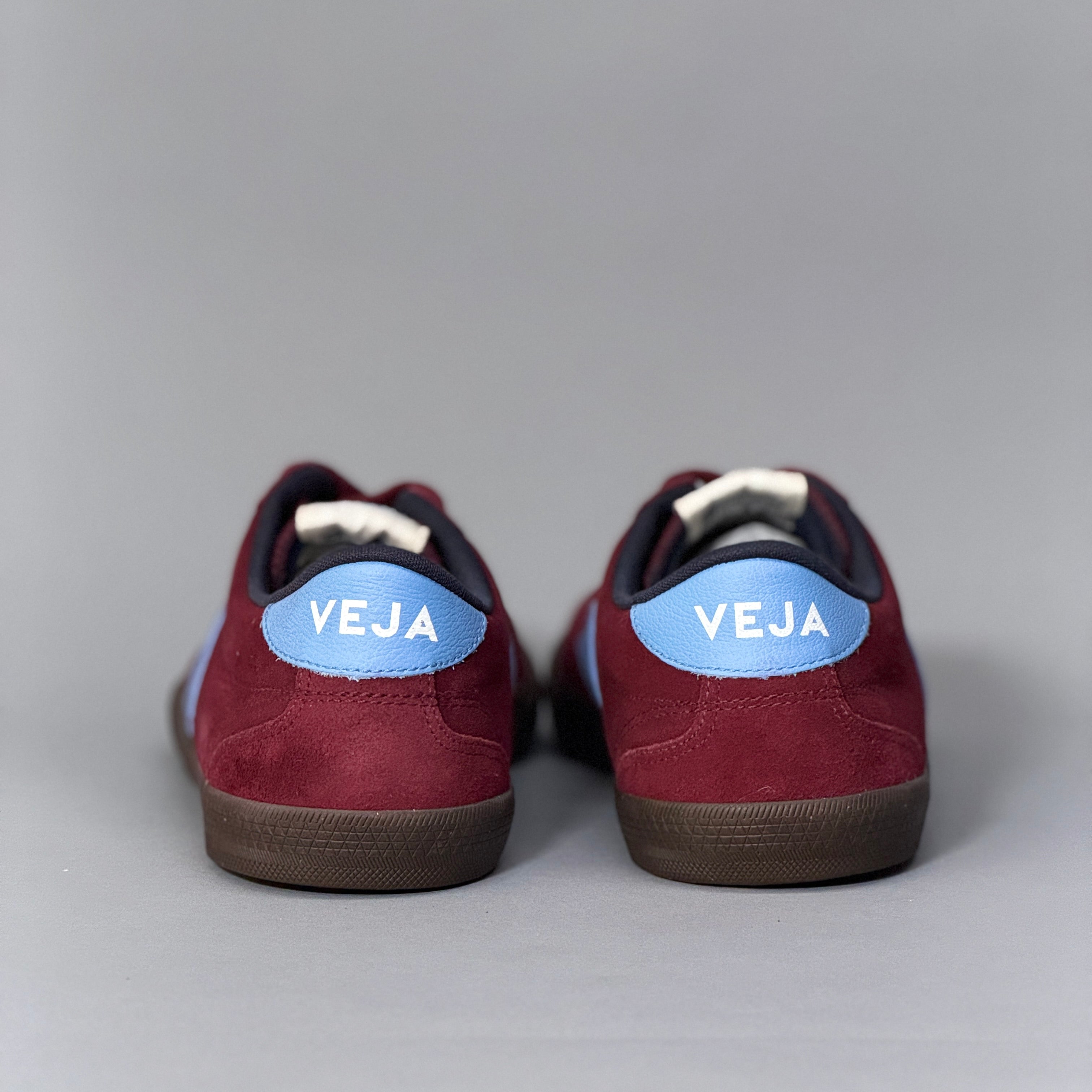 CALZADO HOMBRE VEJA VOLLEY SUEDE VO0321467B