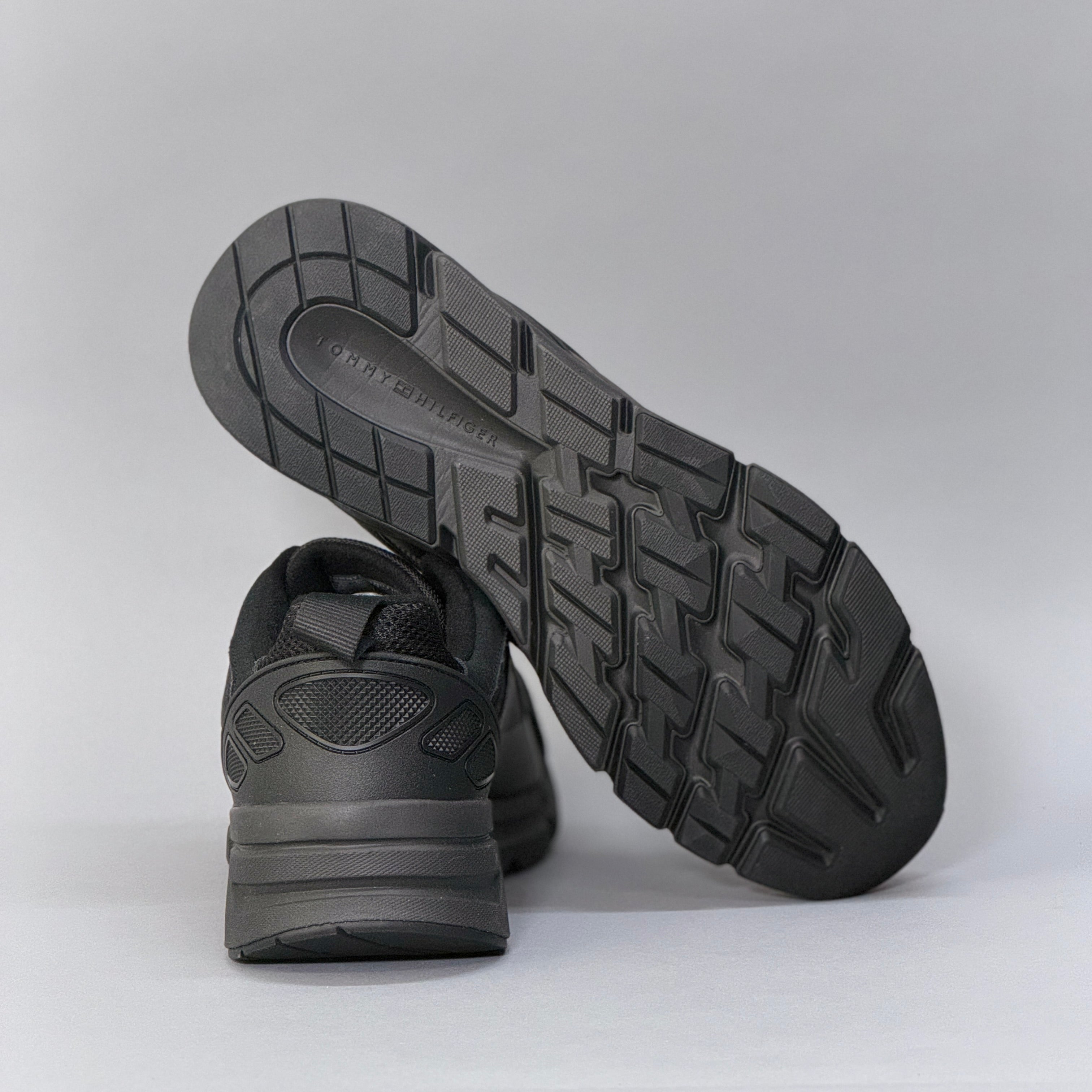 CALZADO HOMBRE TOMMY HILFIGER MODERN COMFORT RUN OUTDOOR FM0FM05639_BDS