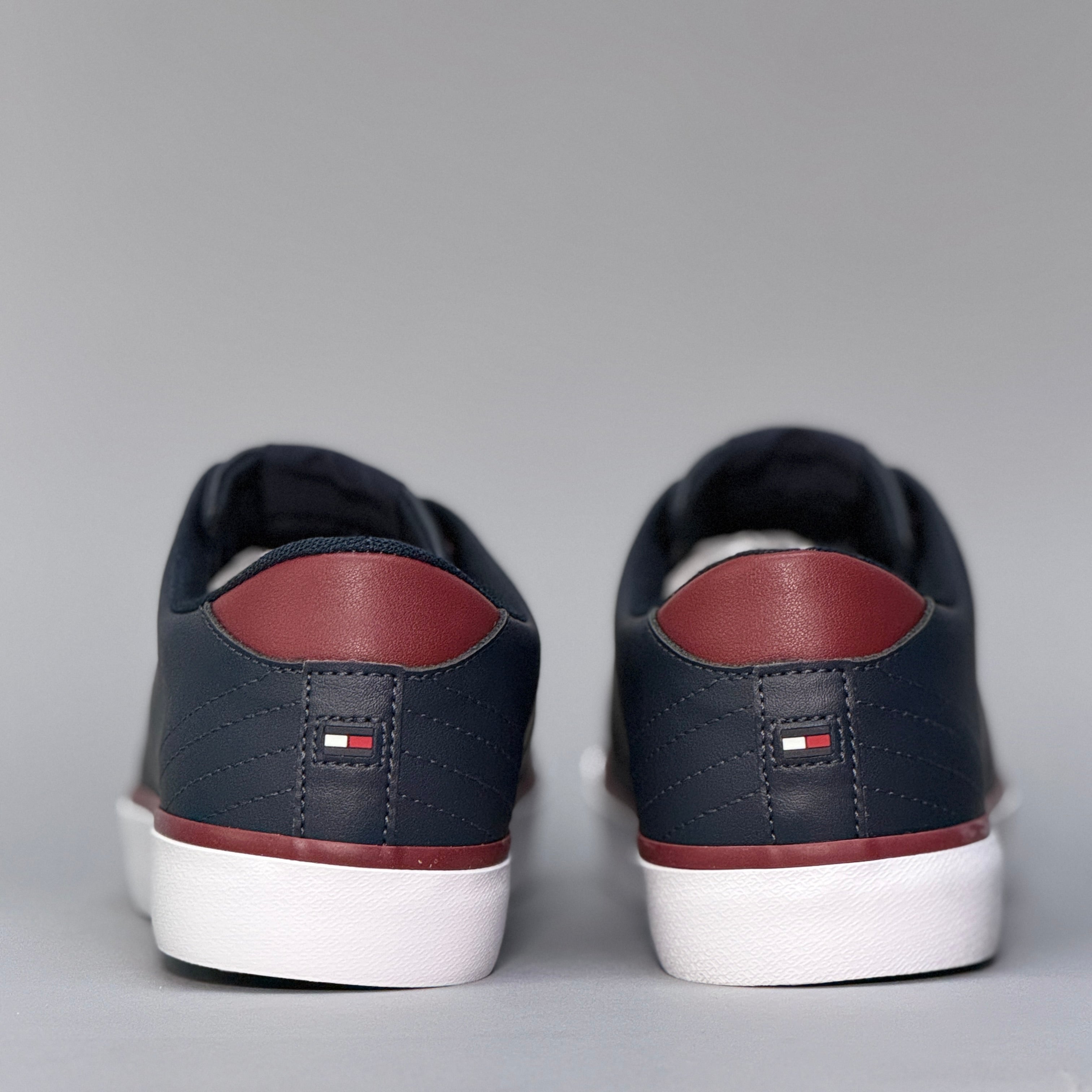 CALZADO HOMBRE TOMMY HILFIGER TH HI VULC CORE LOW LETHER FM0FM05041DW5