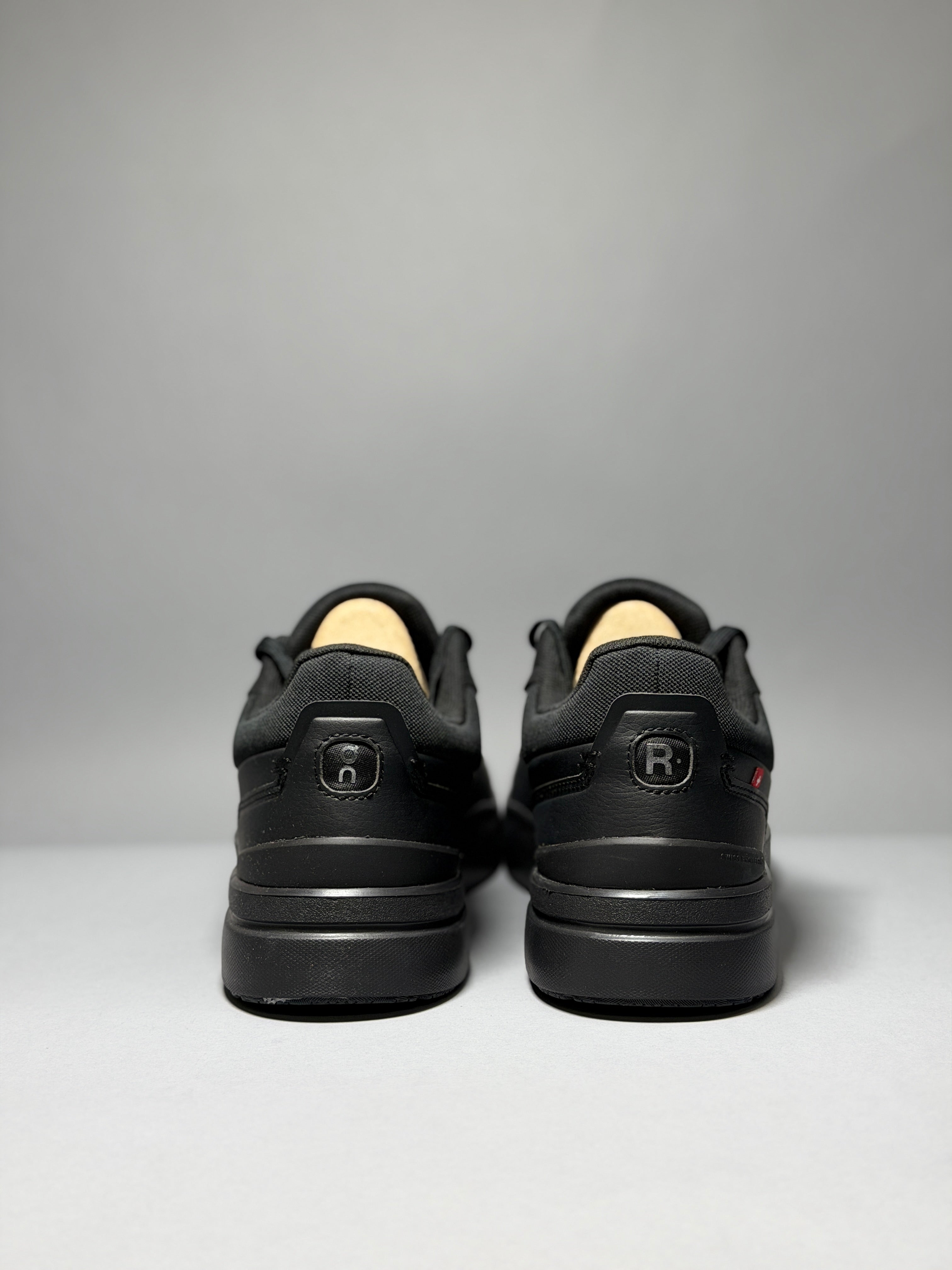 ON RUNNING THE ROGER ADVANTAGE 3MF30641043 HOMBRE