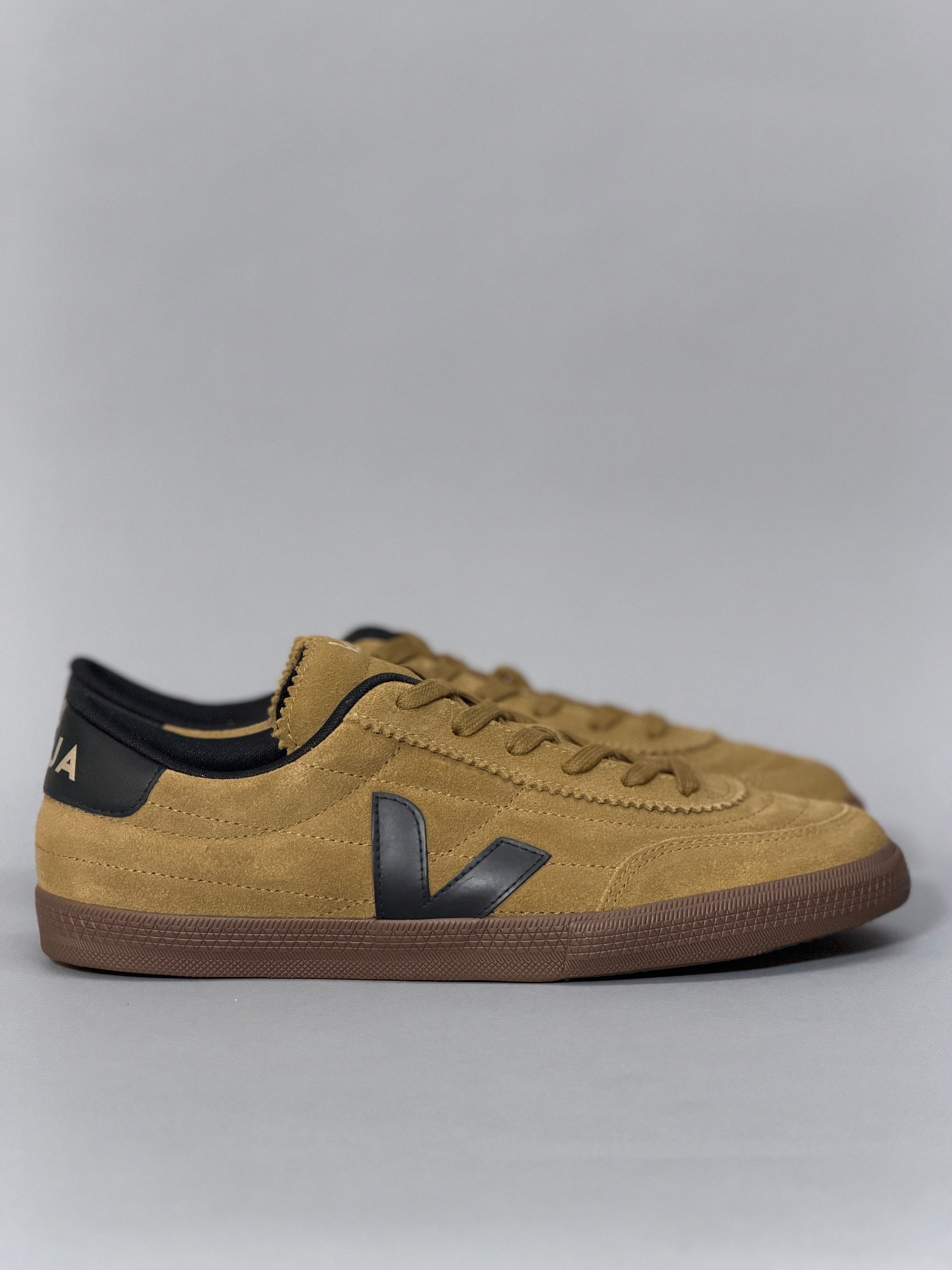CALZADO HOMBRE VEJA PANENKA SUEDE FU0320899B