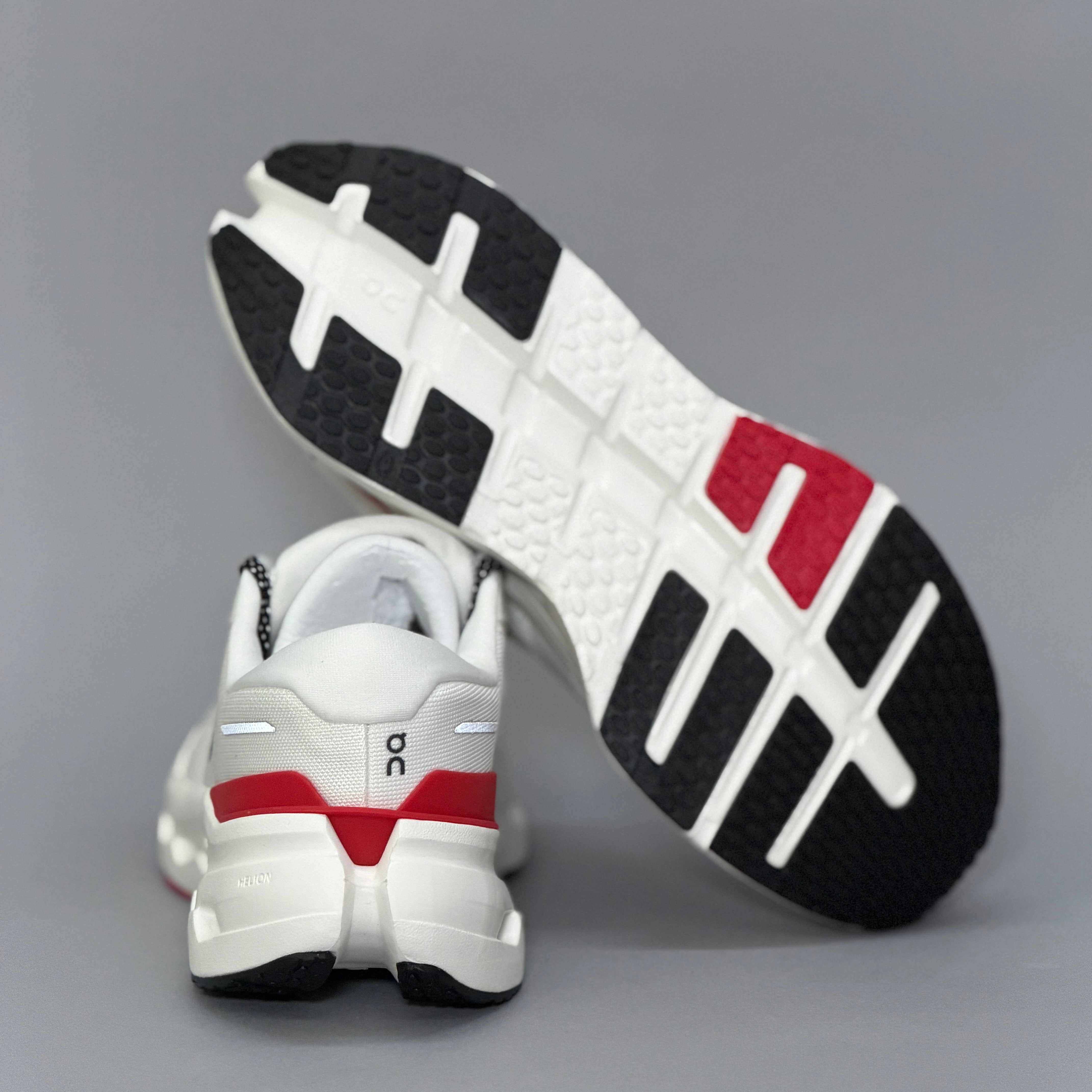 CALZADO HOMBRE ON RUNNING CLOUDRUNNER 3 3MG10074351