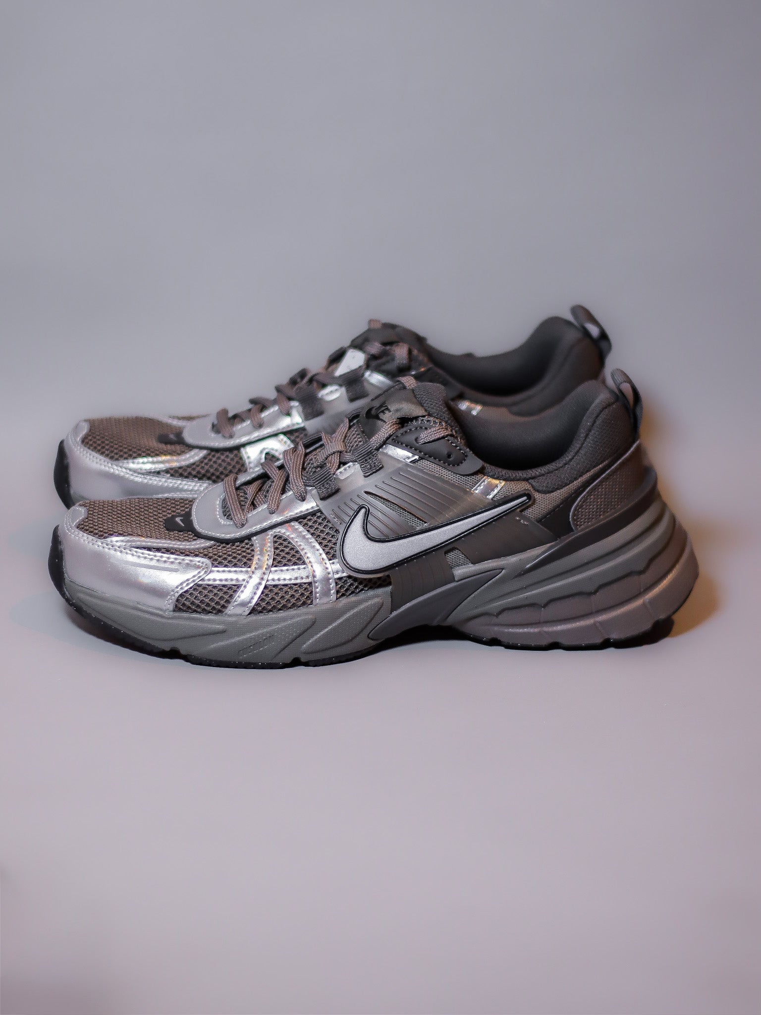 NIKE V2K RUN