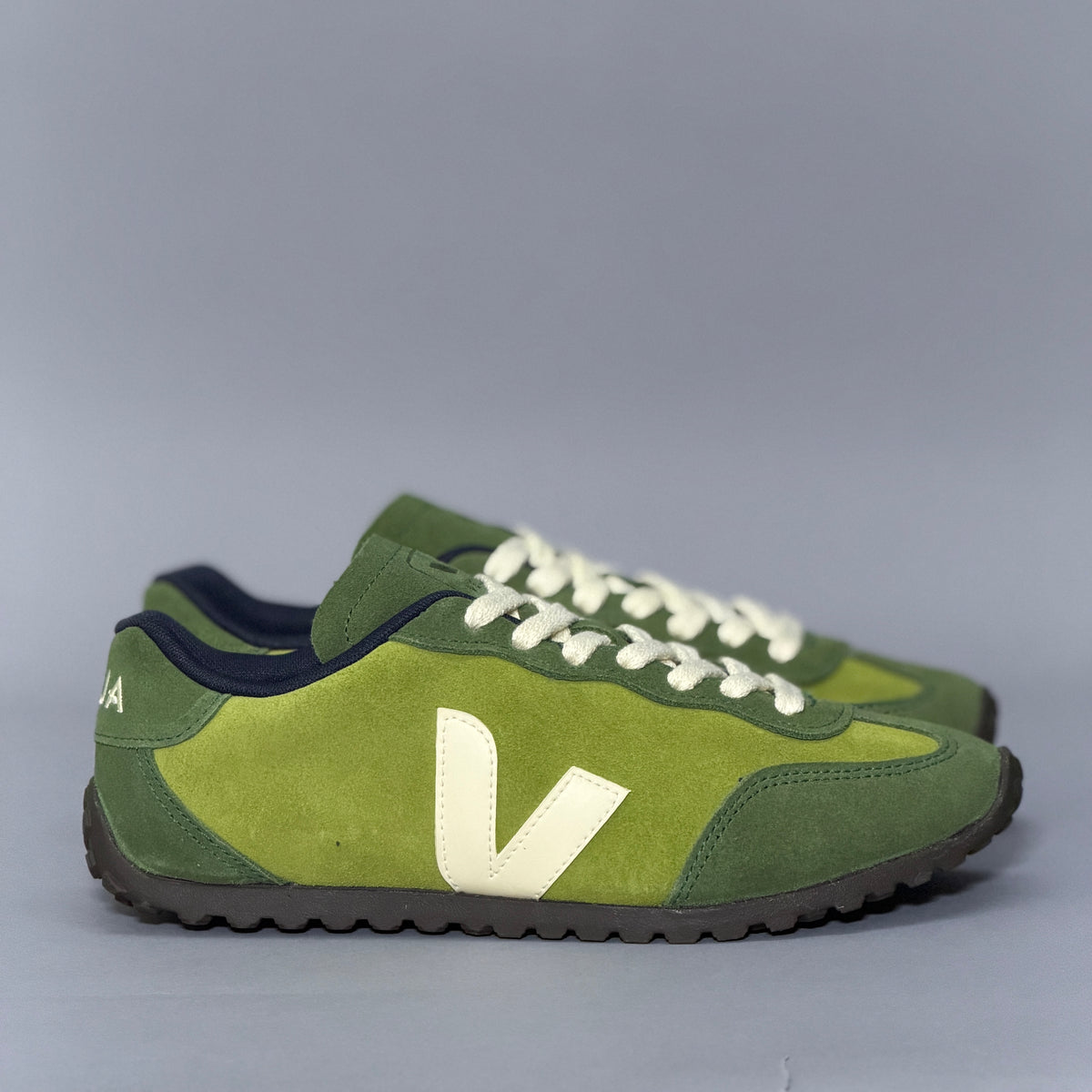 CALZADO MUJER VEJA GT SUEDE DETOX_CALCAIRE AI0321658A