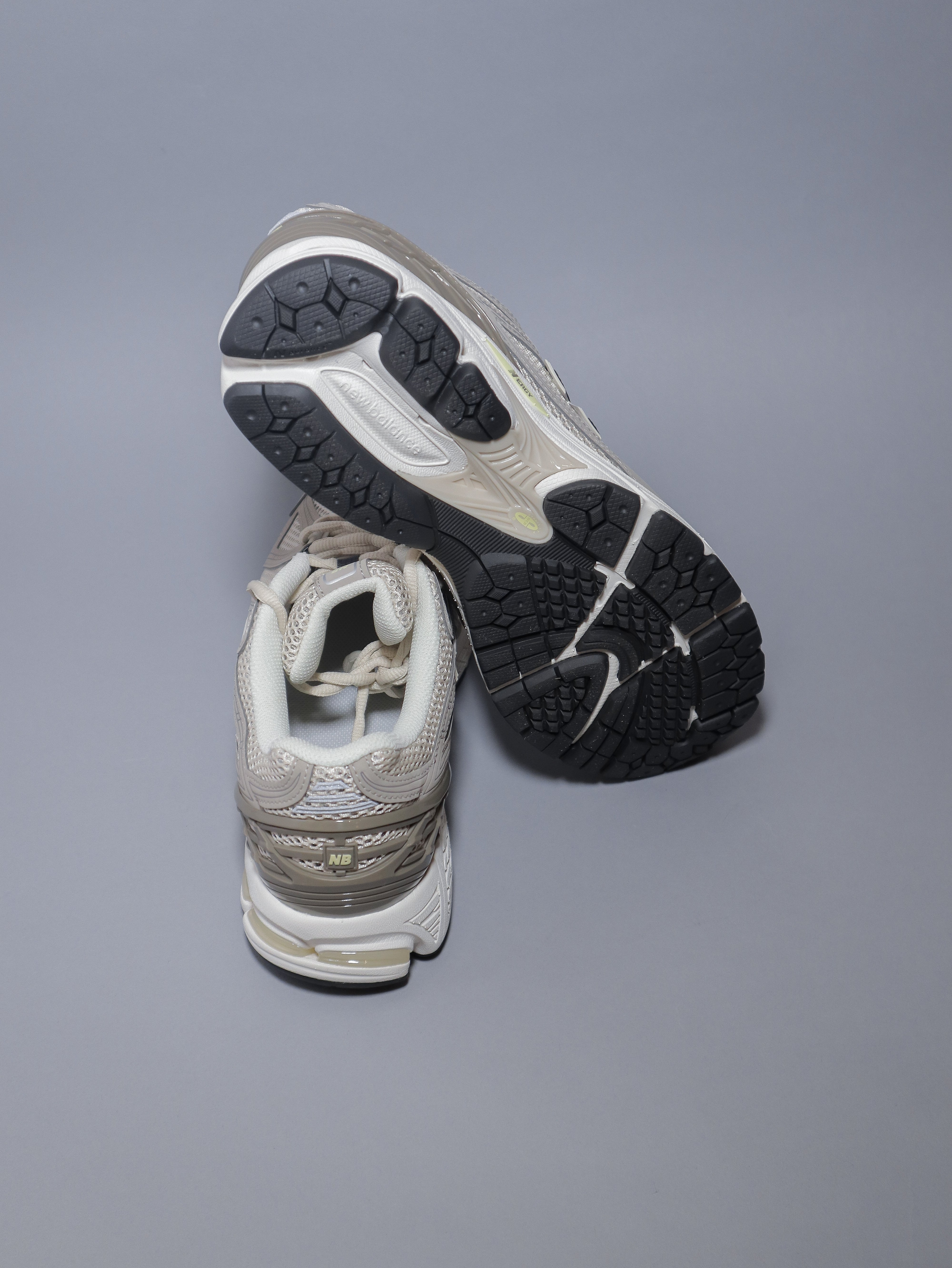 Calzado New Balance CLASSICS TRADITIONNELS