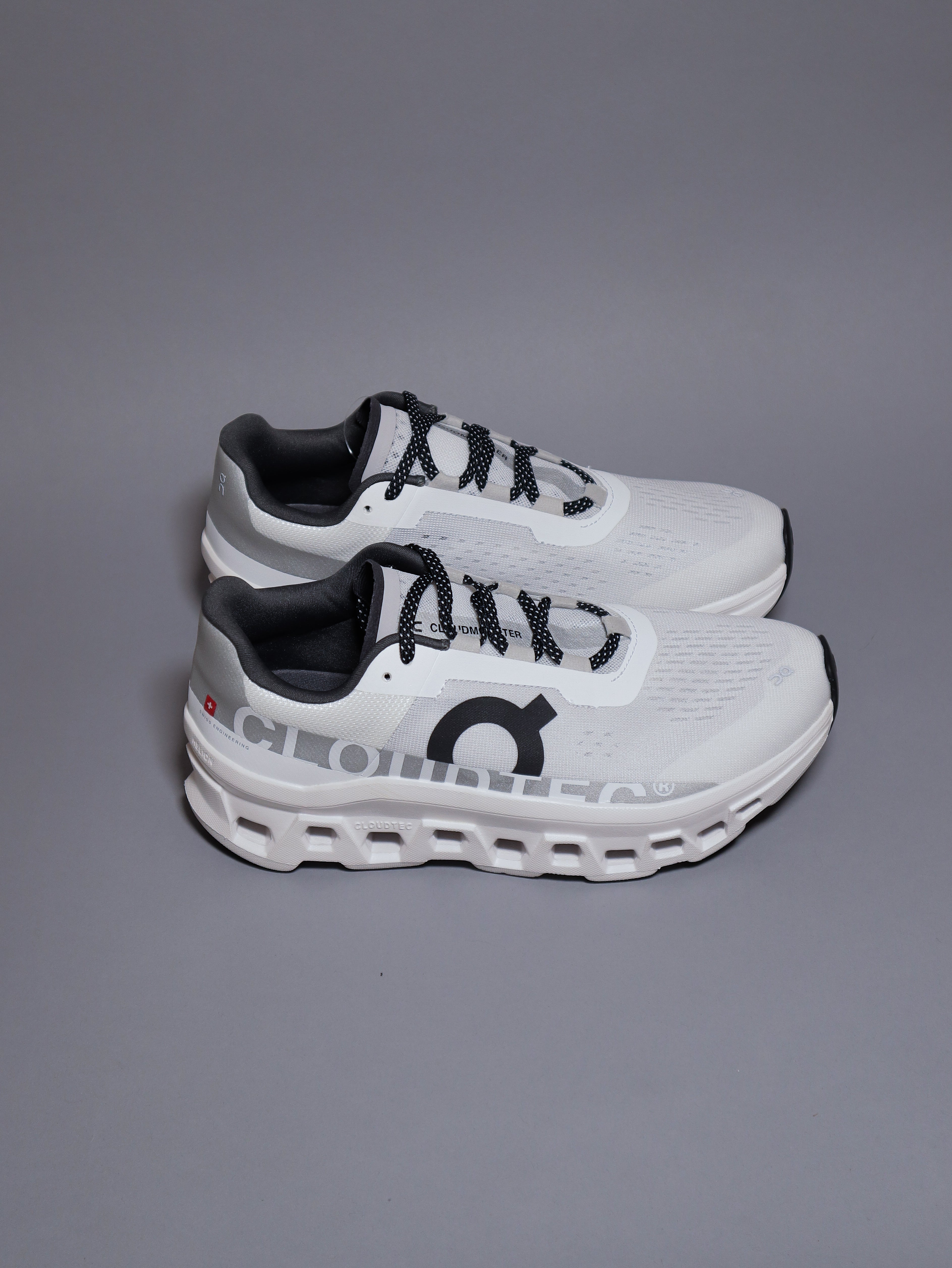 On Running CLOUDMONSTER Mujer