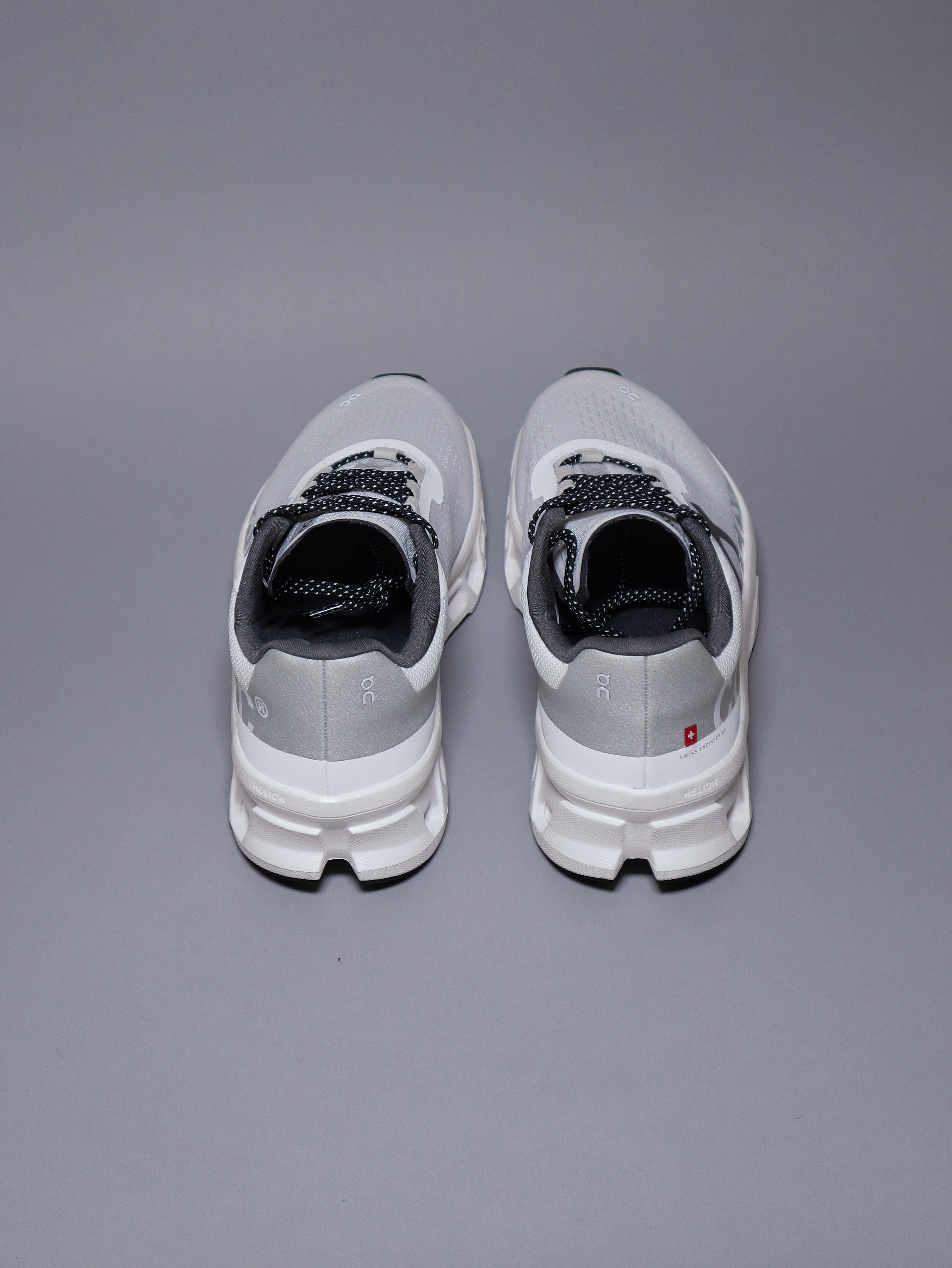 On Running CLOUDMONSTER Mujer